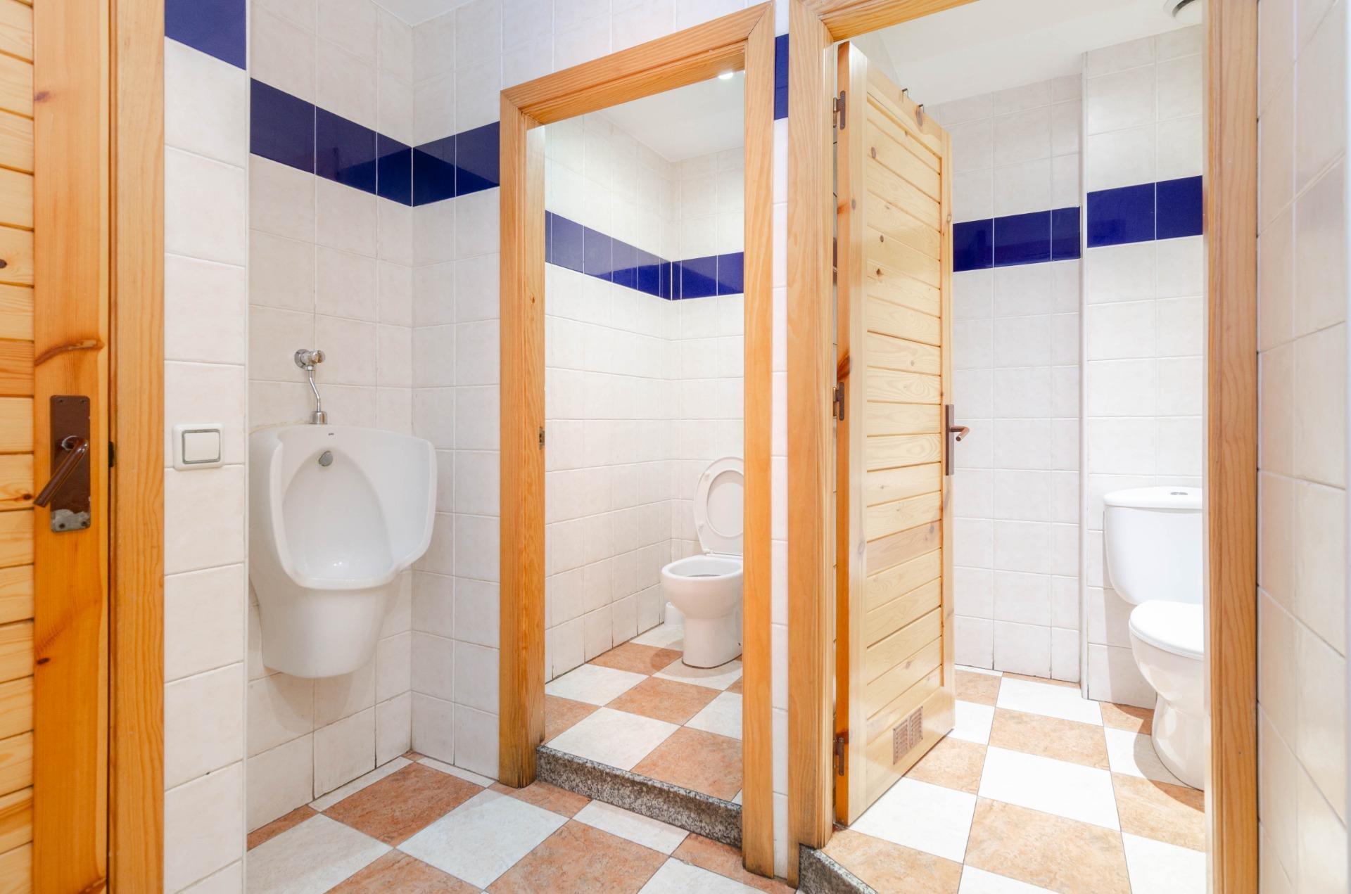 Negocios-Venta-Oviedo-1833082-Foto-19