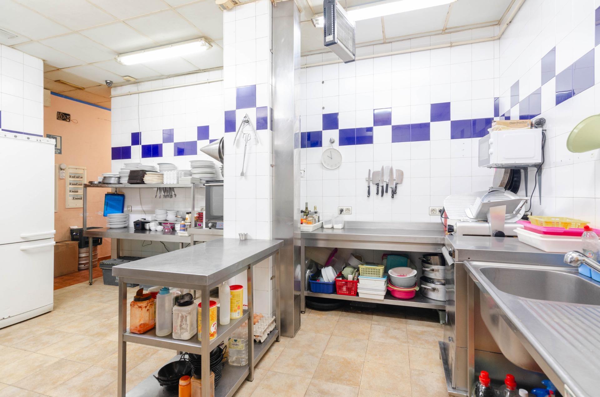Negocios-Venta-Oviedo-1833082-Foto-23