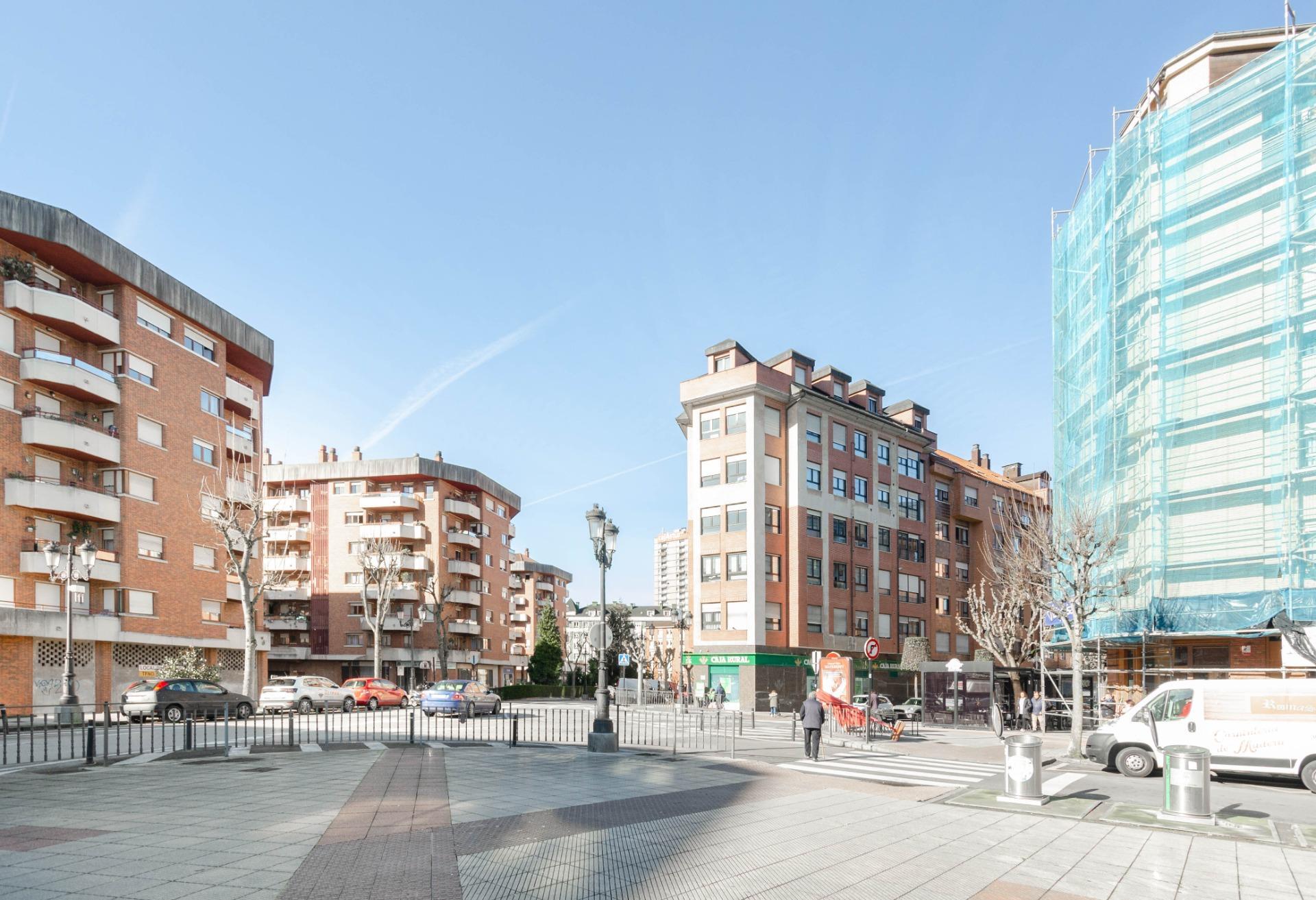 Negocios-Venta-Oviedo-1833082-Foto-38