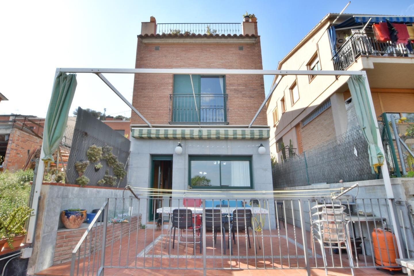 Casas o chalets-Venta-Santa Coloma de Gramanet-1723360-Foto-4