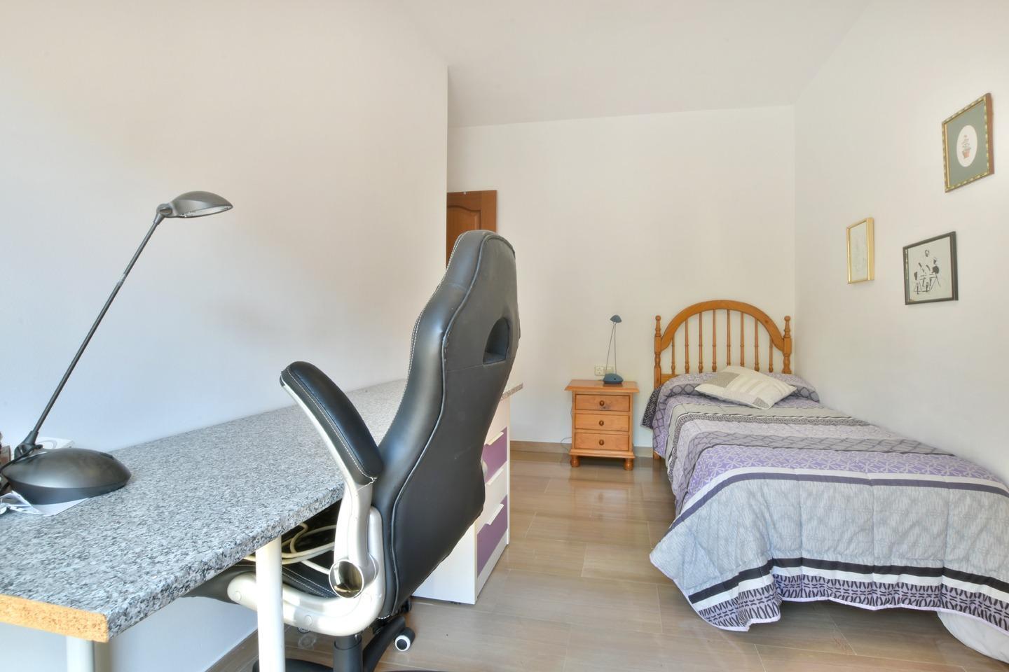 Casas o chalets-Venta-Santa Coloma de Gramanet-1723360-Foto-24