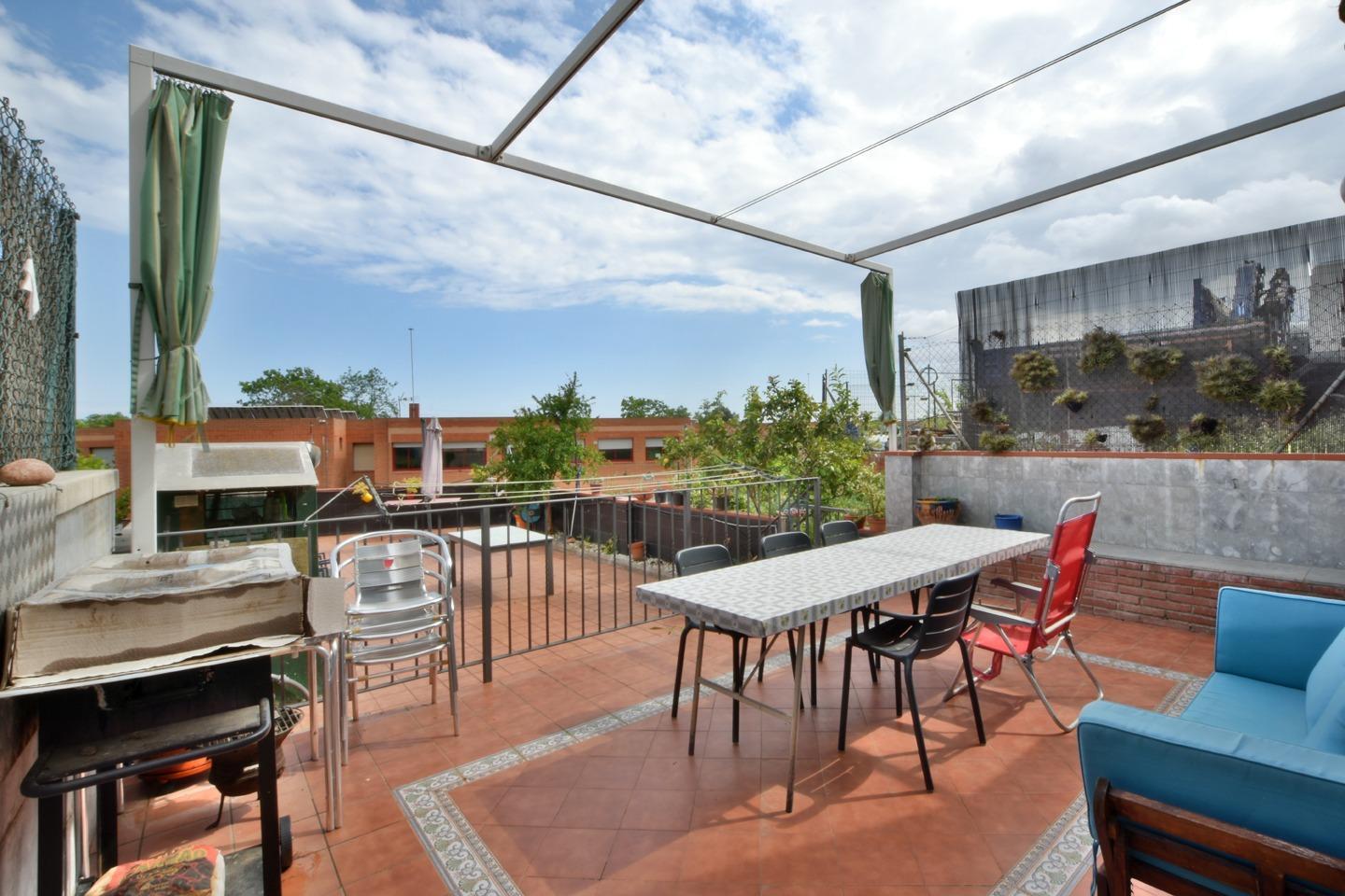 Casas o chalets-Venta-Santa Coloma de Gramanet-1723360-Foto-49