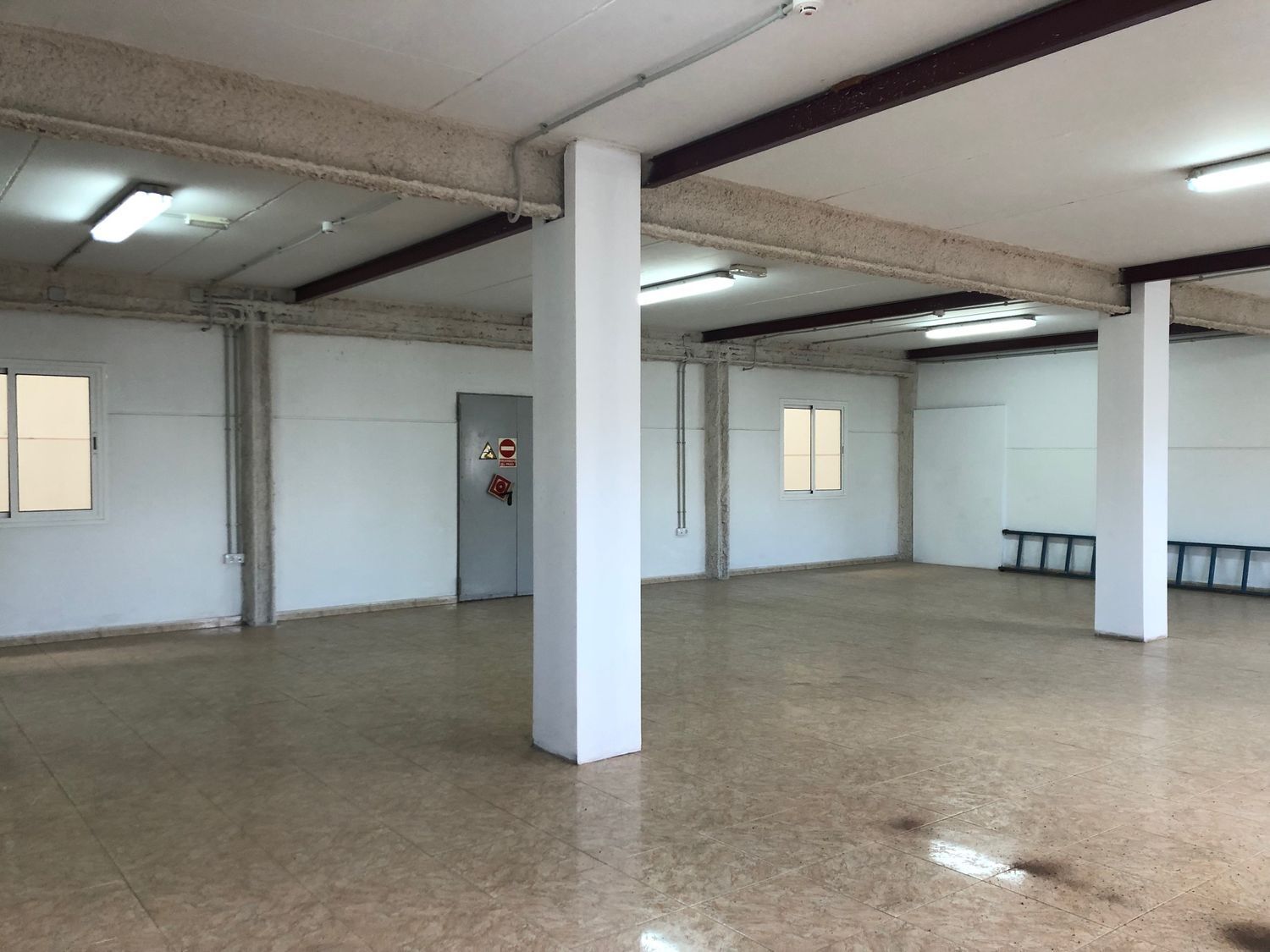 Naves-Venta-AgÃ¼imes-805988-Foto-15