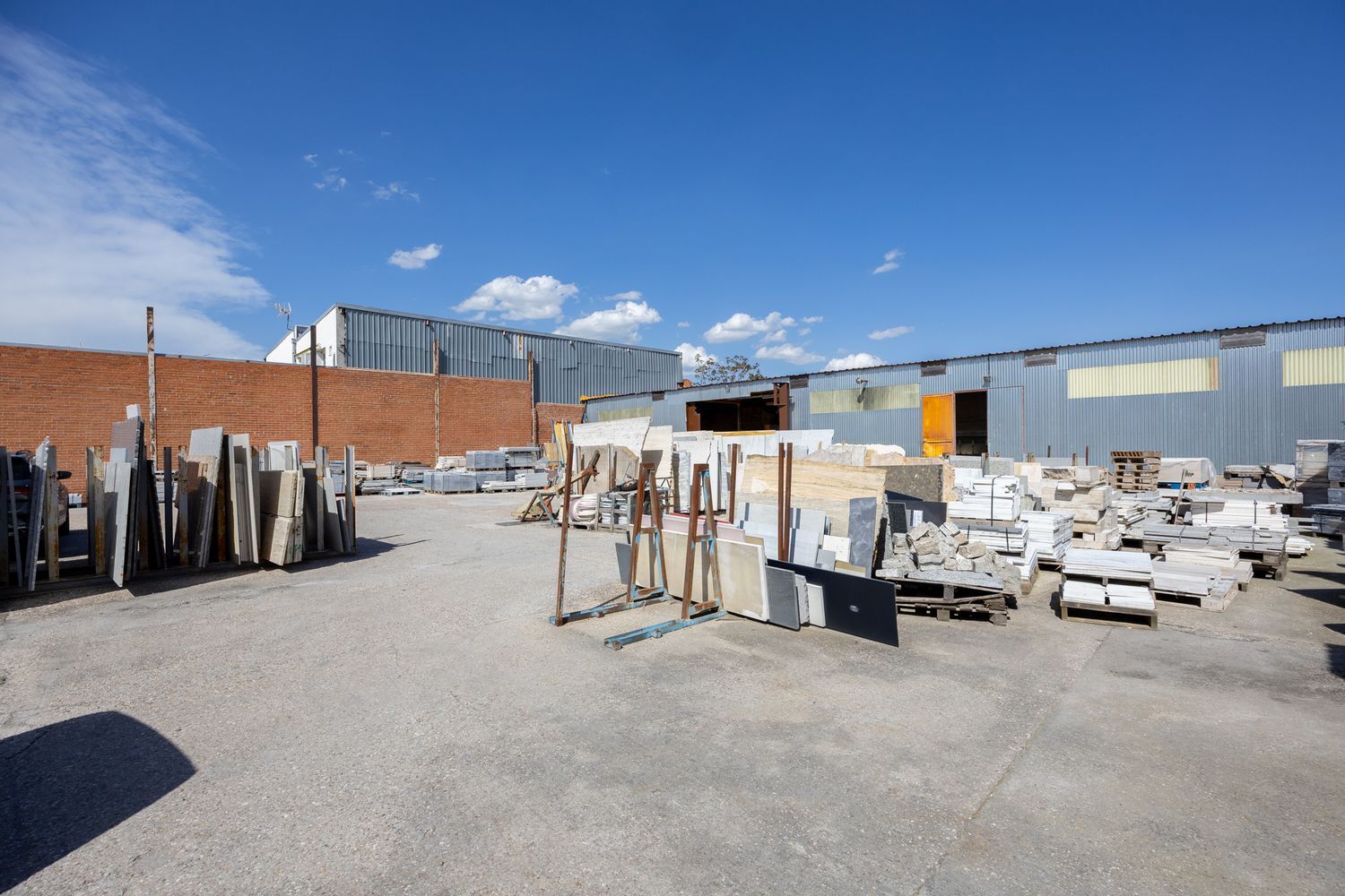 Naves-Venta-Madrid-1731745-Foto-3