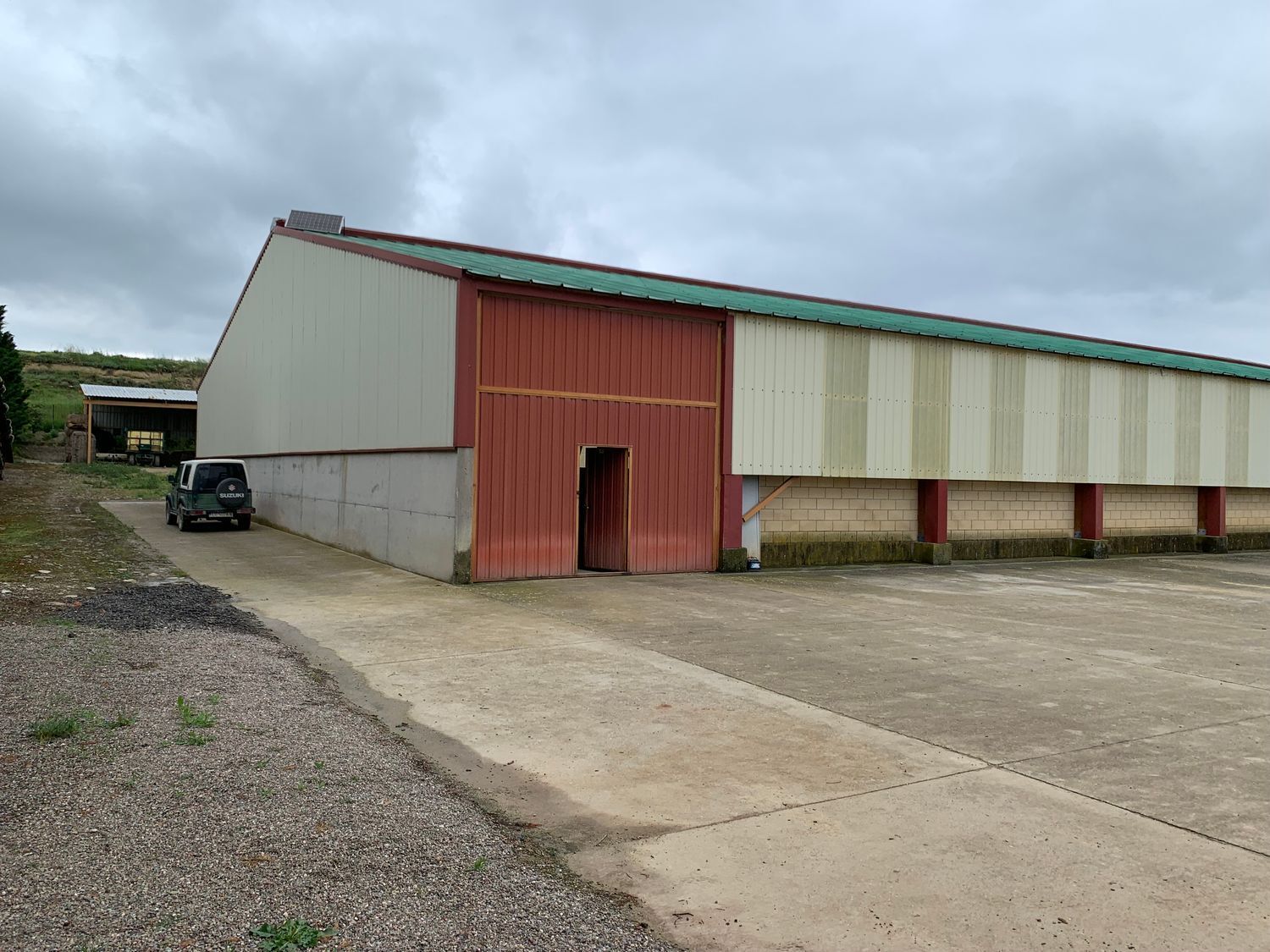 Naves-Venta-Cuzcurrita de RÃ­o TirÃ³n-1729038-Foto-4