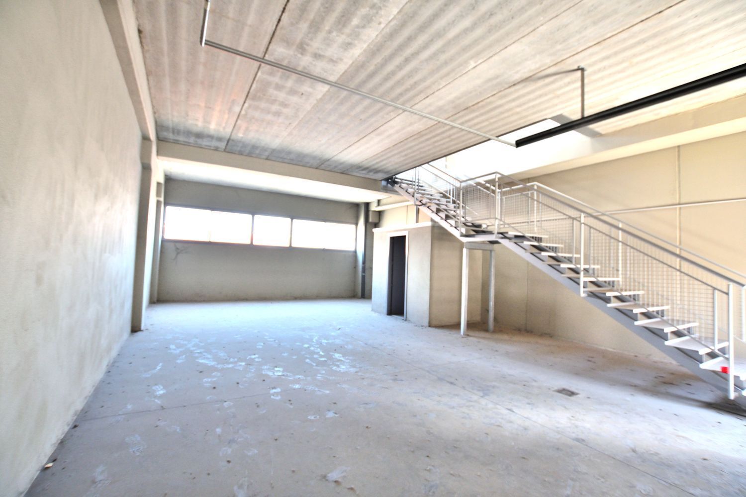 Naves-Alquiler-Madrid-1717640-Foto-3