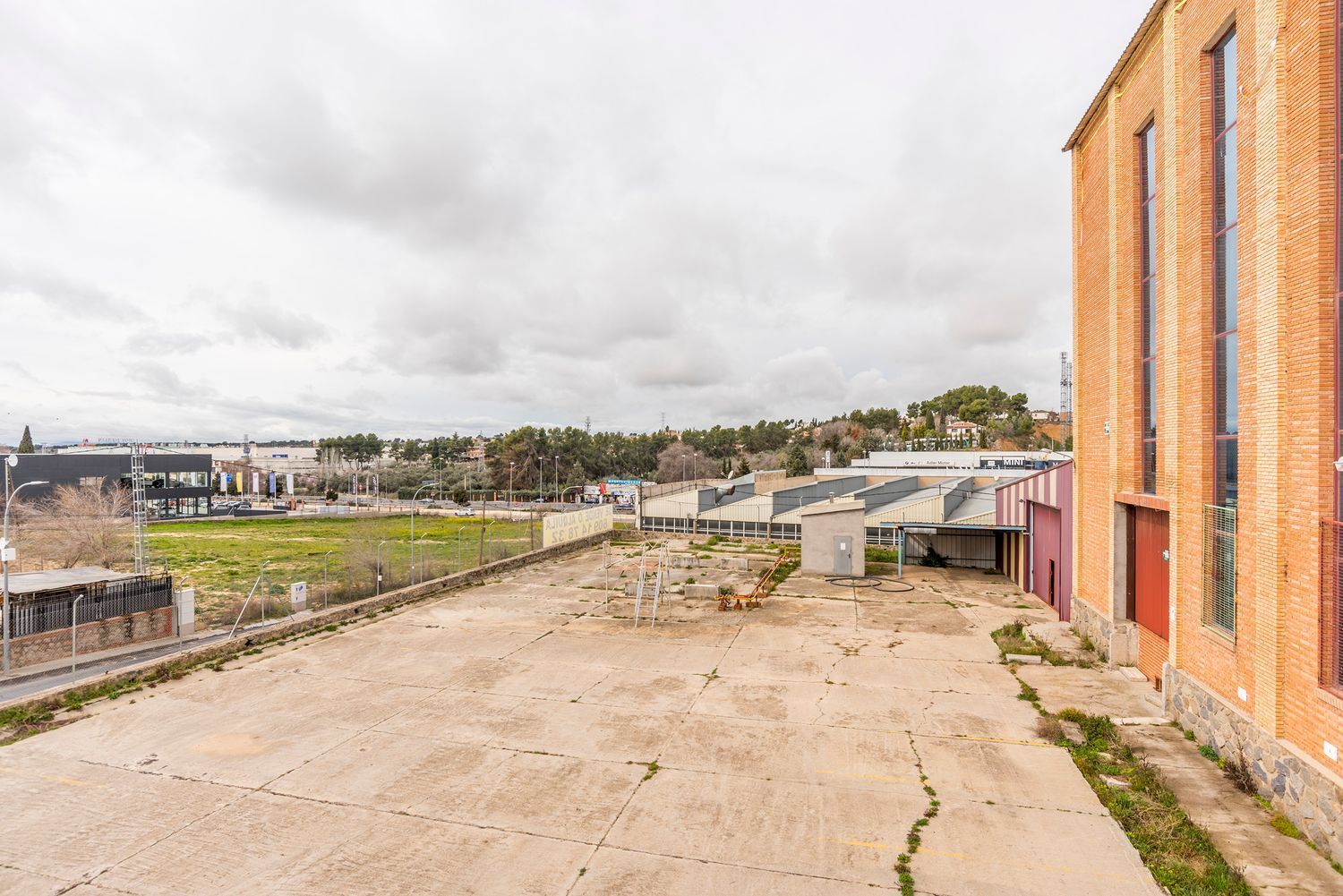 Naves-Venta-OlÃ­as del Rey-1655056-Foto-13