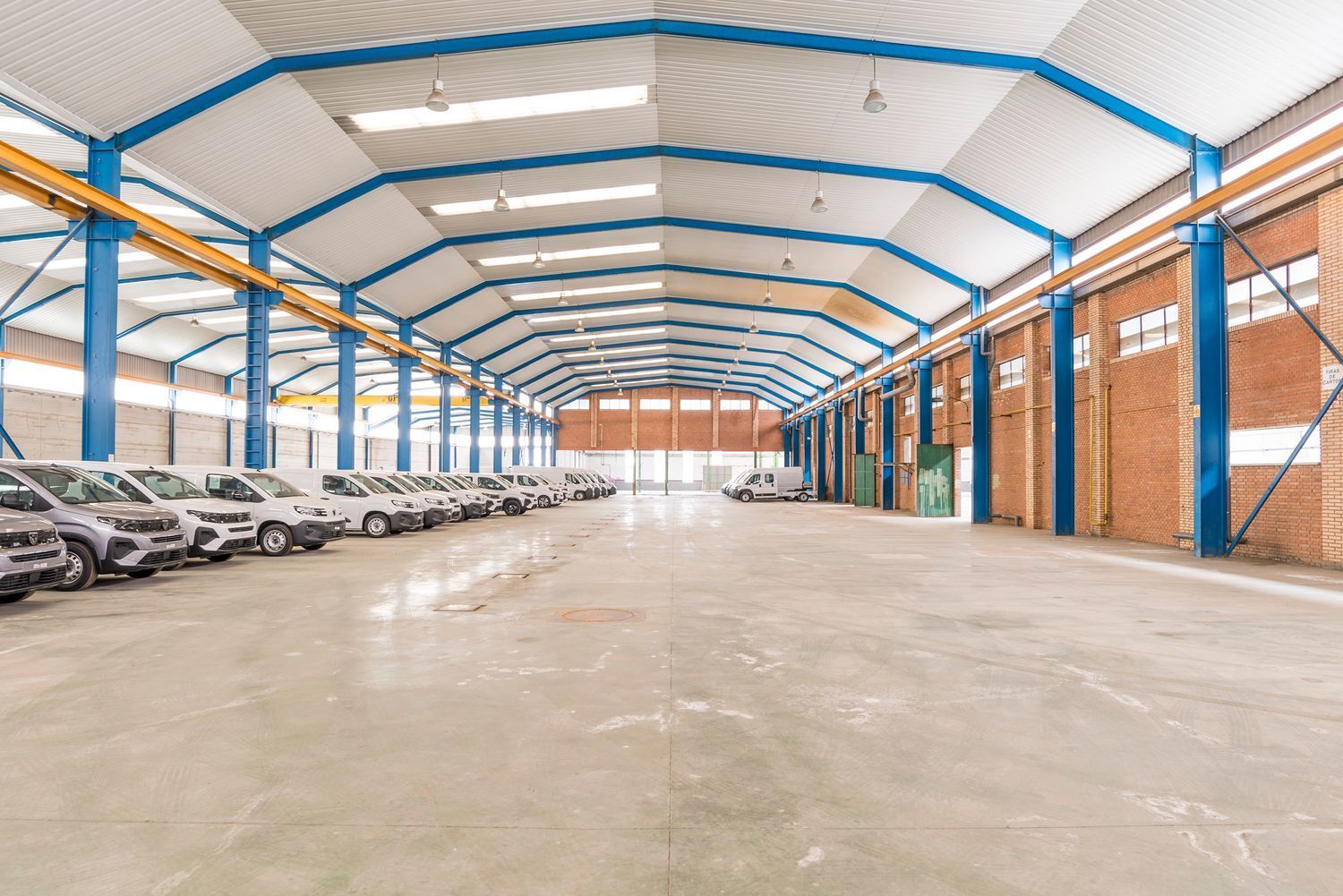 Naves-Venta-OlÃ­as del Rey-1655056-Foto-11