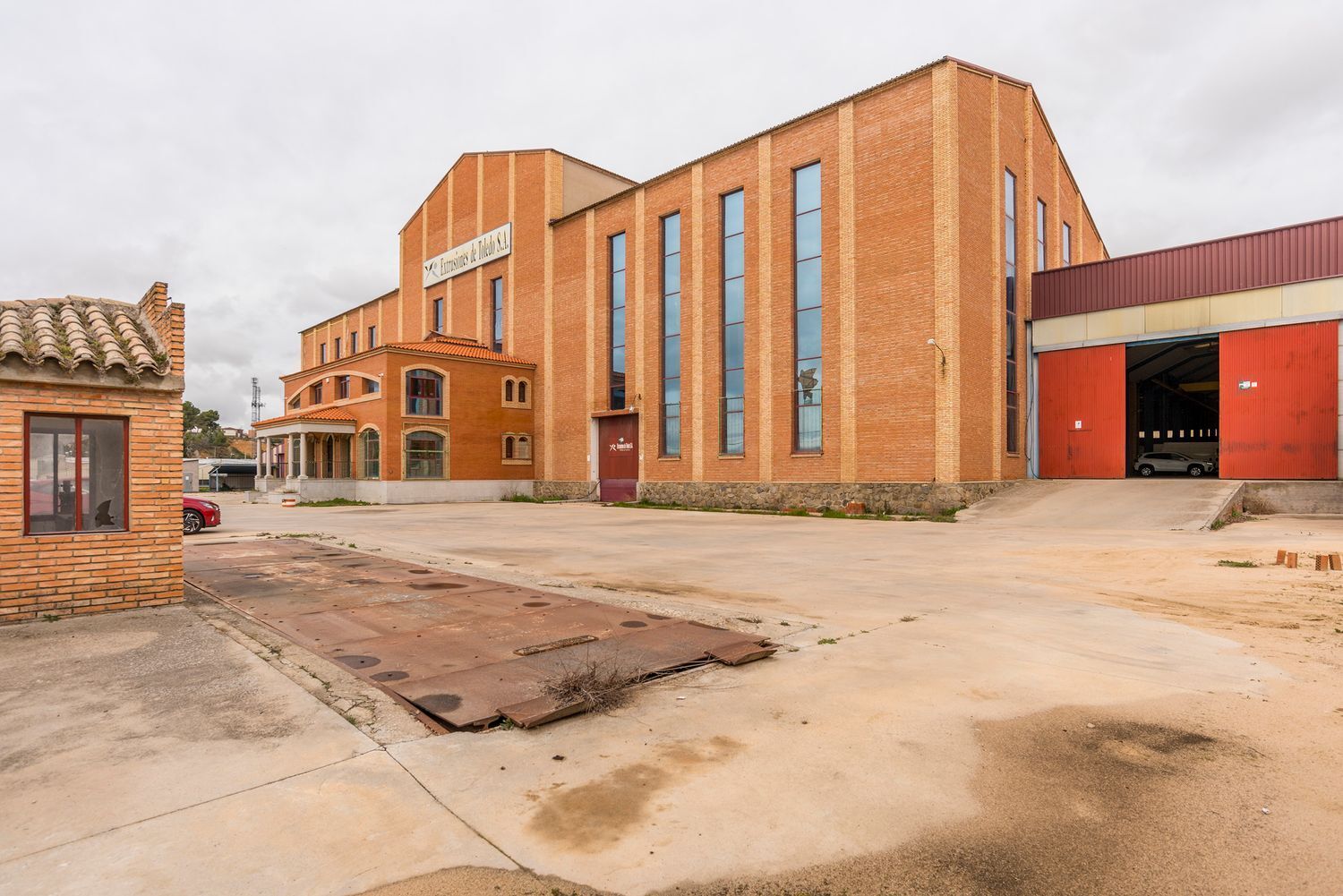 Naves-Venta-OlÃ­as del Rey-1655056-Foto-26