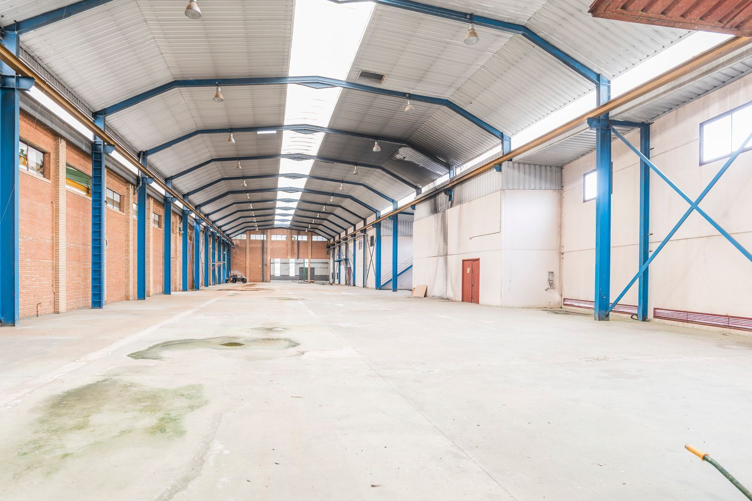 Naves-Venta-OlÃ­as del Rey-1655056-Foto-55