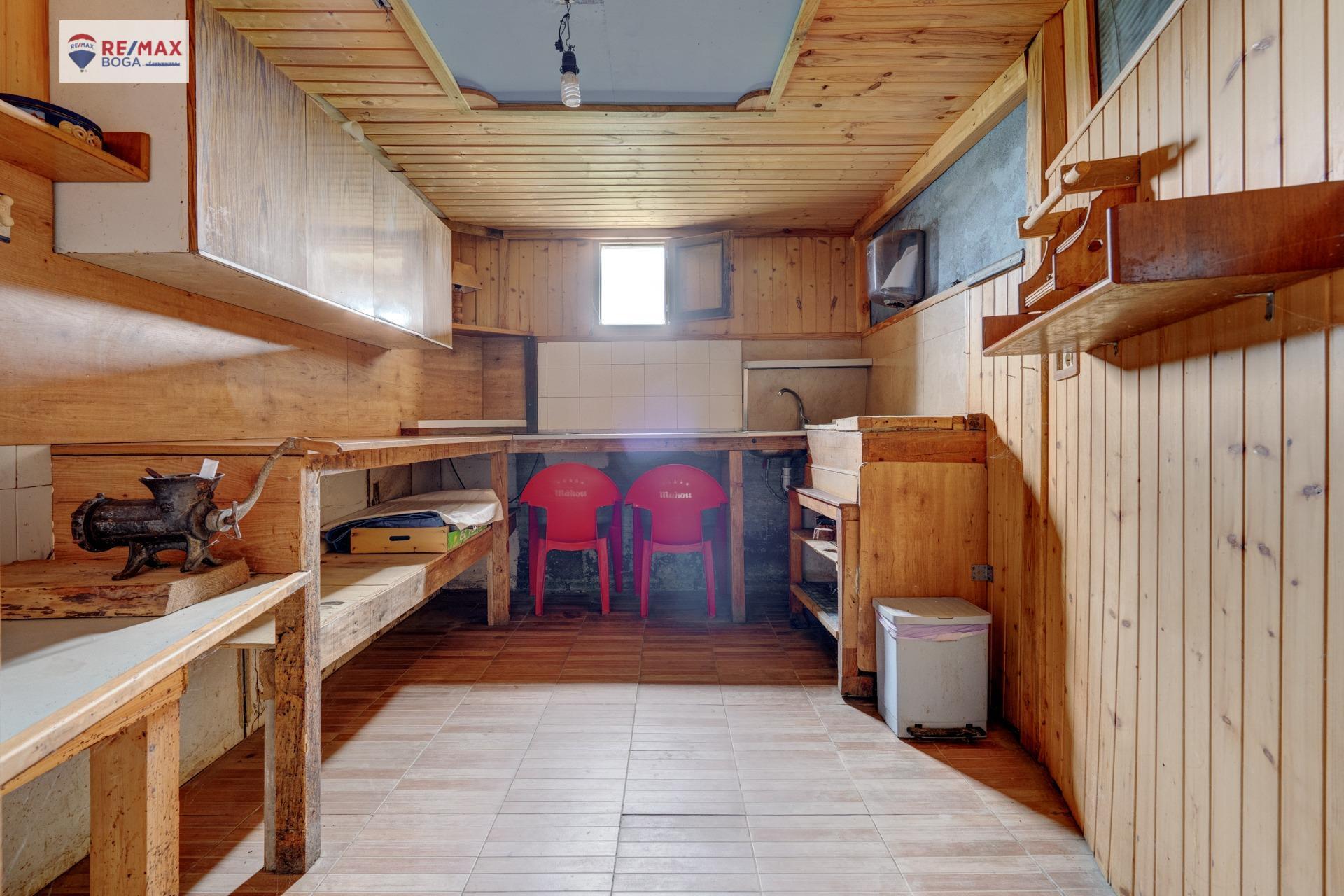 CASA FAMILIAR INDEPENDIENTE, EN ARAMAIO-ALAVA