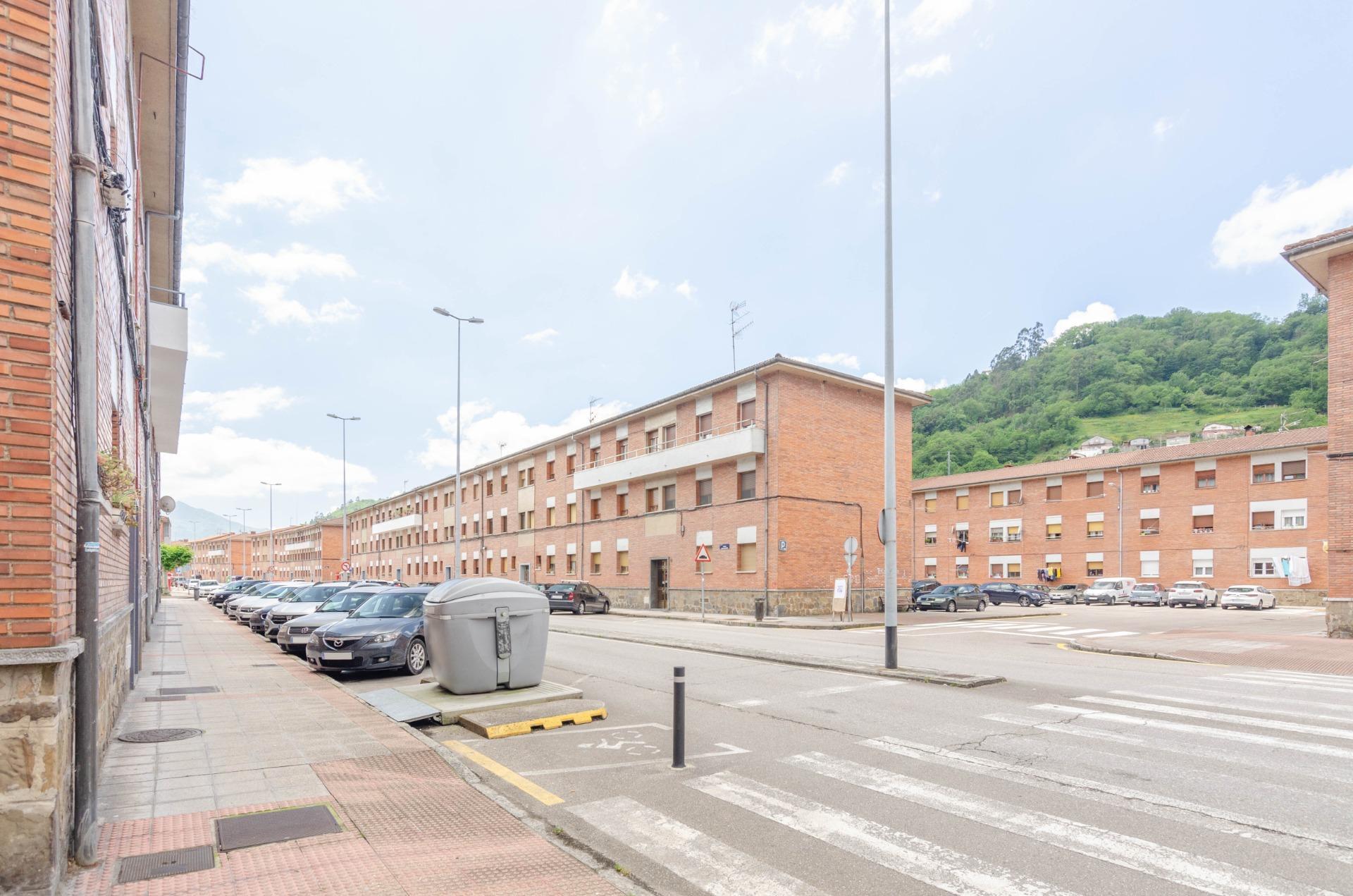 Garajes-Venta-Mieres-1502682-Foto-25