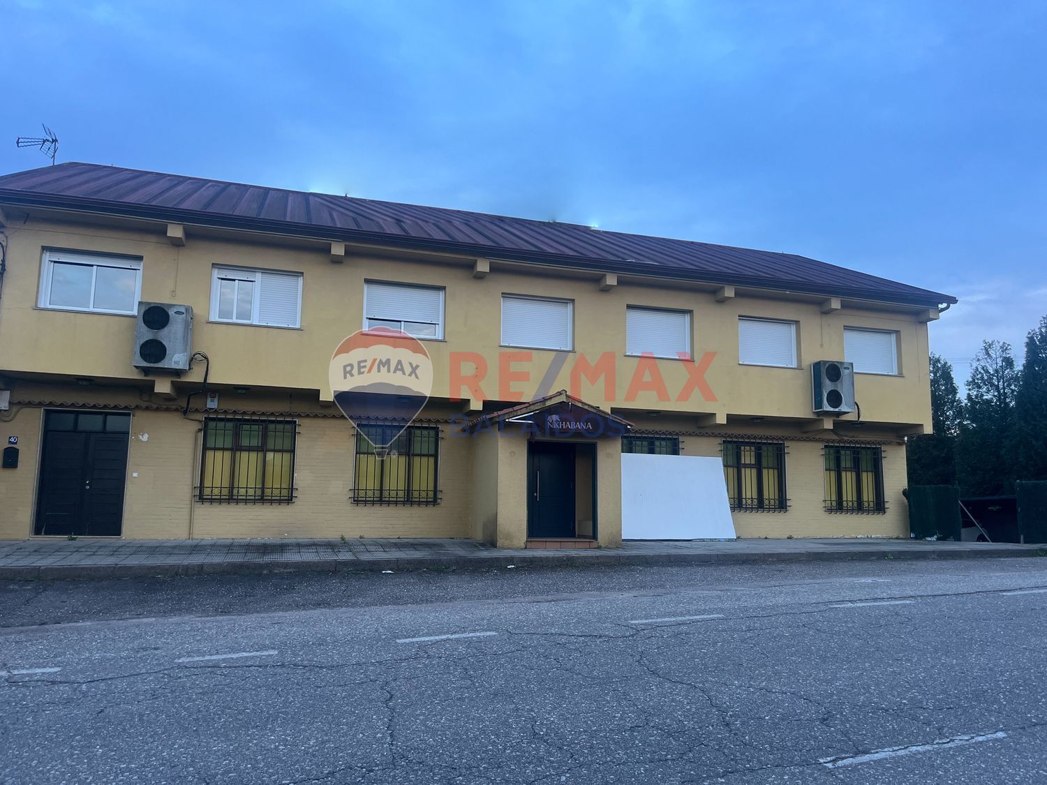 Edificios-Venta-O PorriÃ±o-1064596-Foto-2