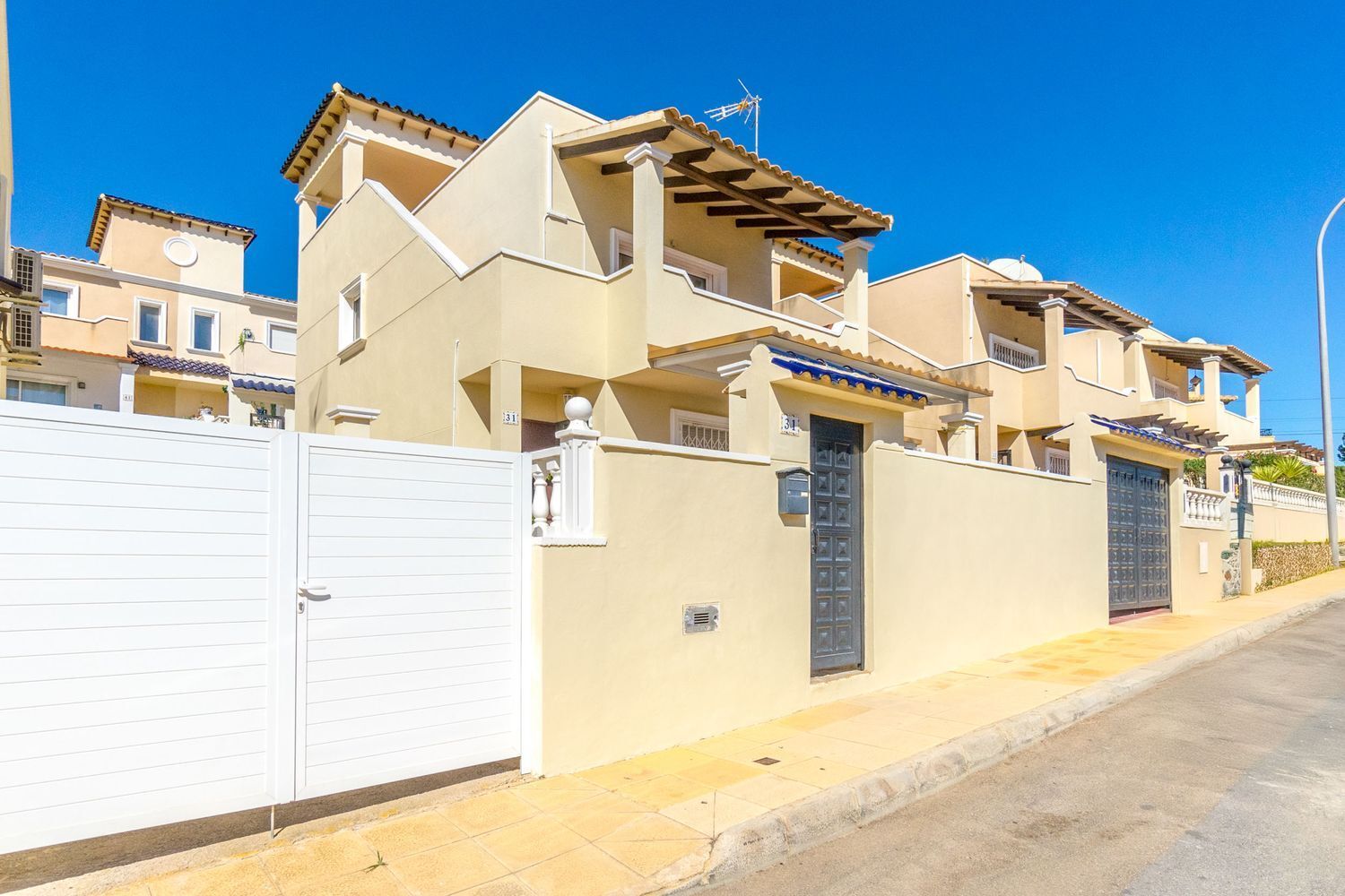 Casas o chalets-Venta-Orihuela-1639158-Foto-2