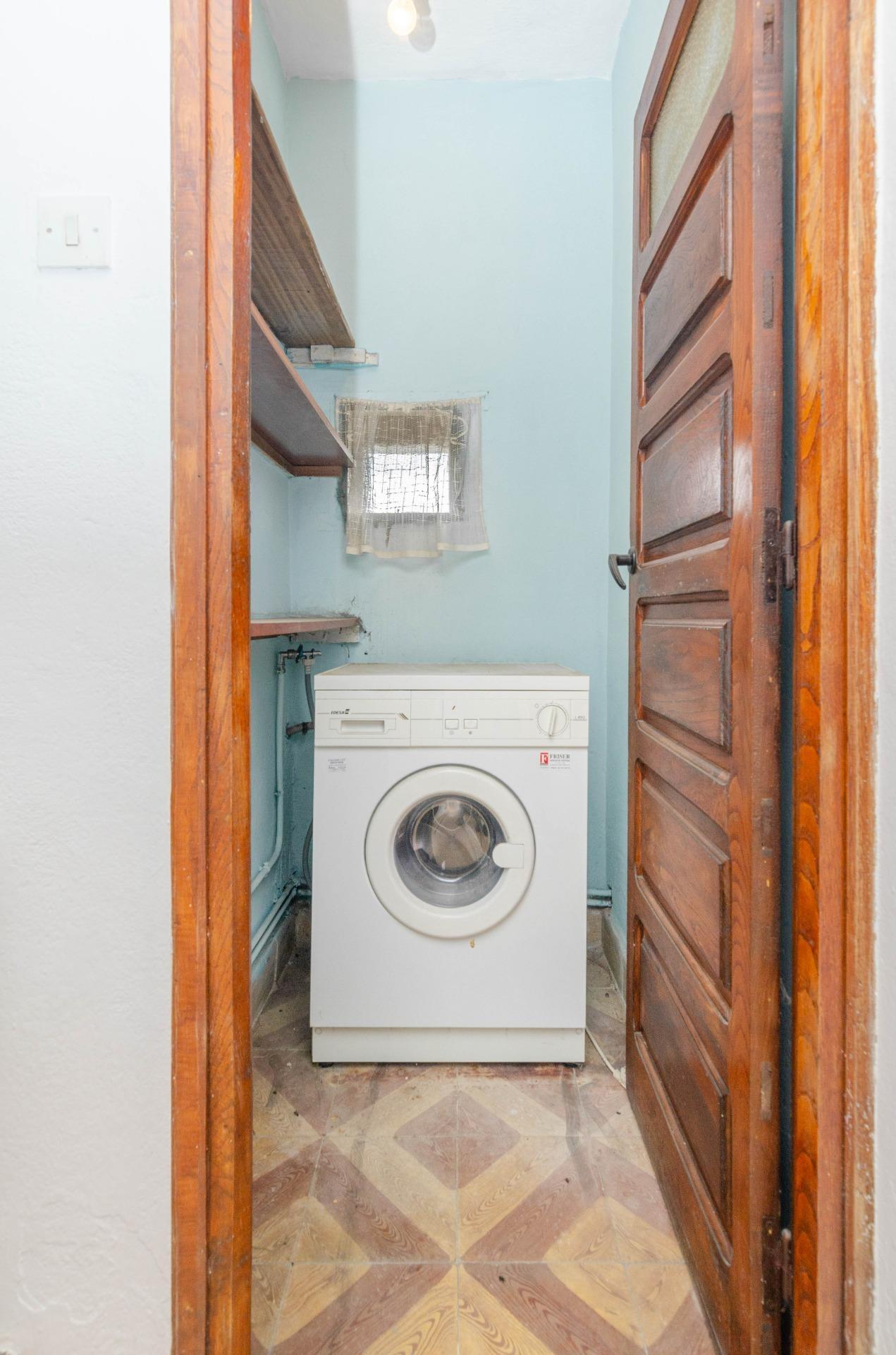 Edificios-Venta-Salas-1752213-Foto-14