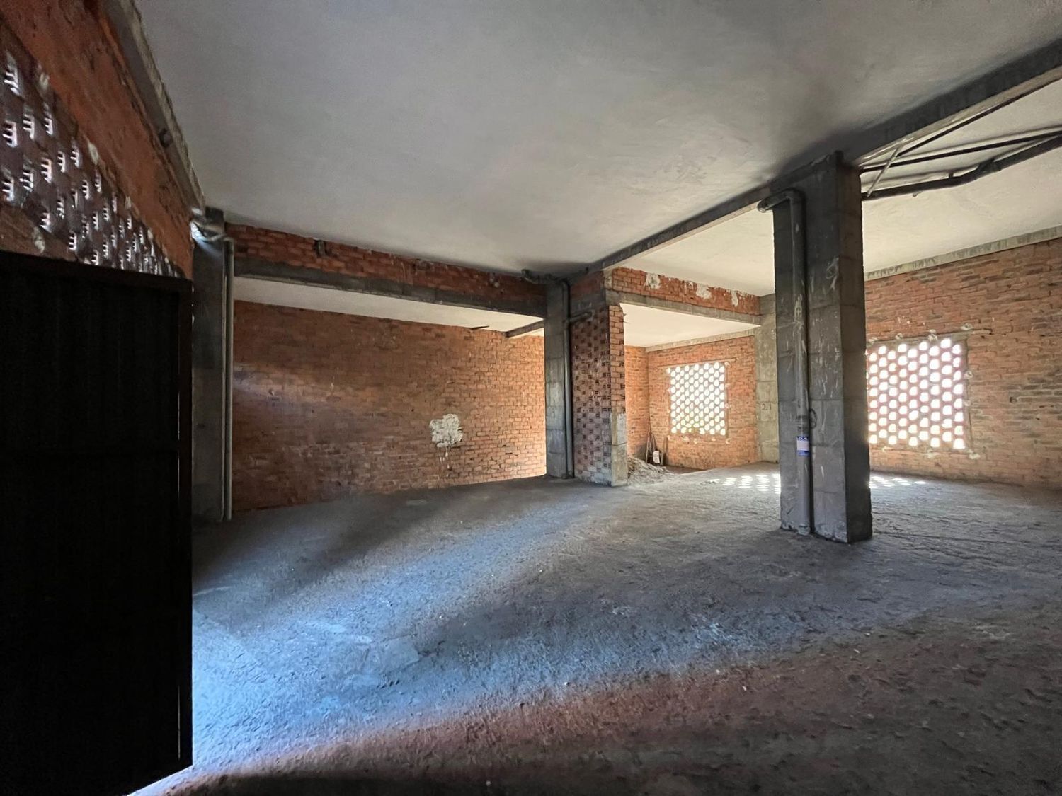 Negocios-Venta-Oviedo-1717026-Foto-3