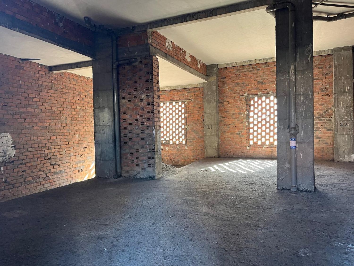 Negocios-Venta-Oviedo-1717026-Foto-9