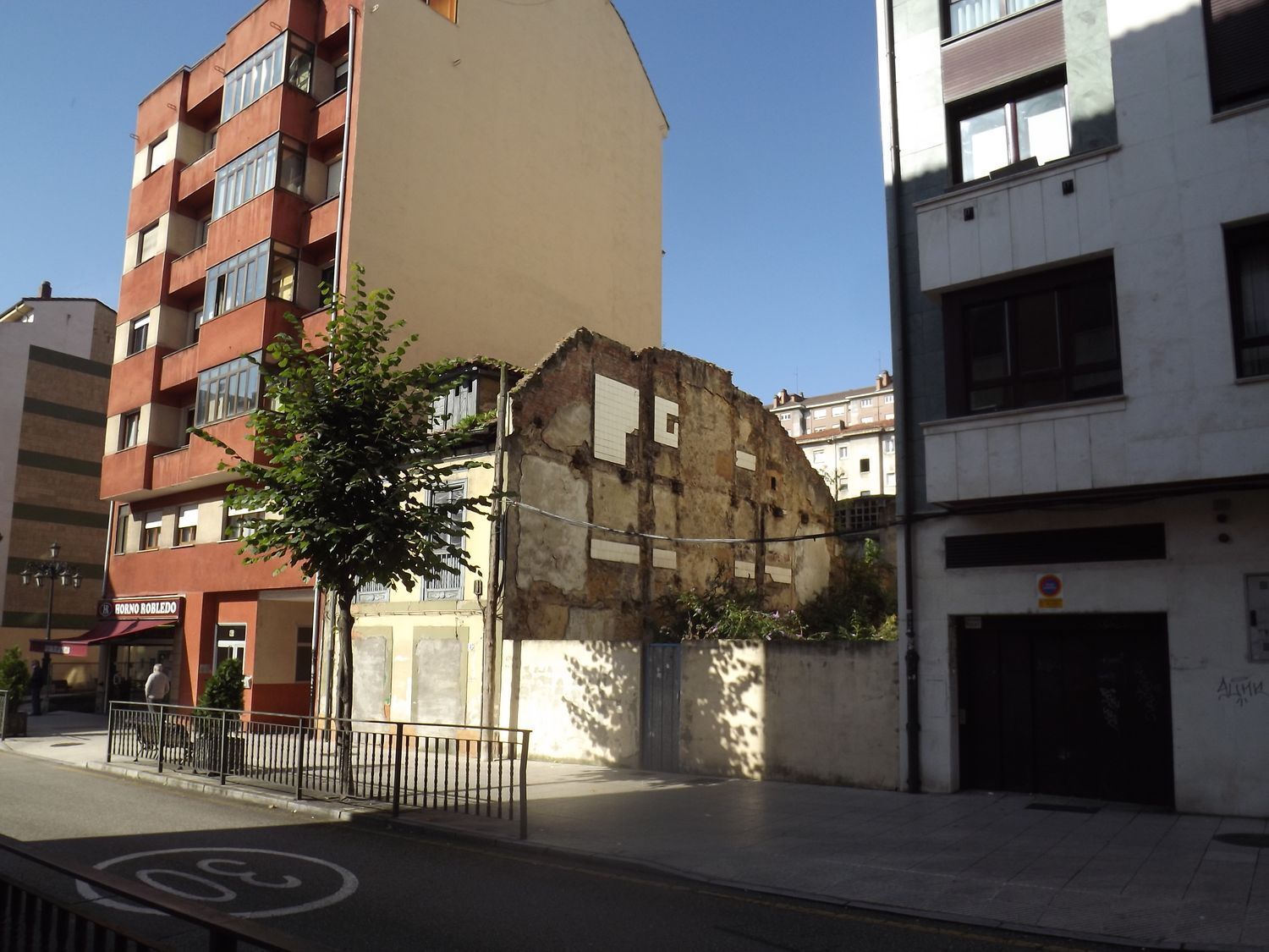 Edificios-Venta-Oviedo-631877-Foto-31