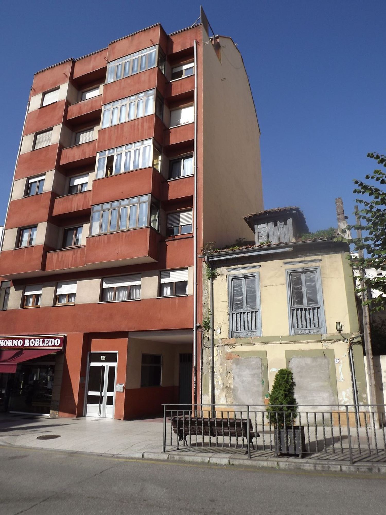 Edificios-Venta-Oviedo-631877-Foto-32
