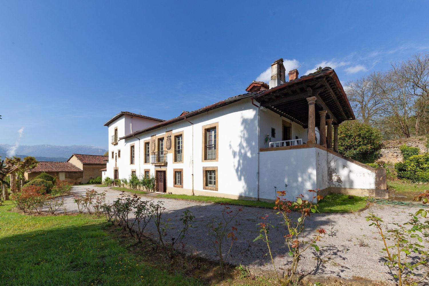 Edificios-Venta-Oviedo-561824-Foto-3