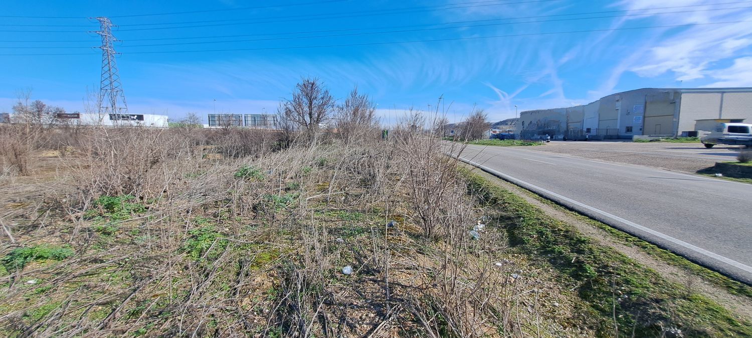 Fincas y solares-Venta-Santovenia de Pisuerga-1655210-Foto-9