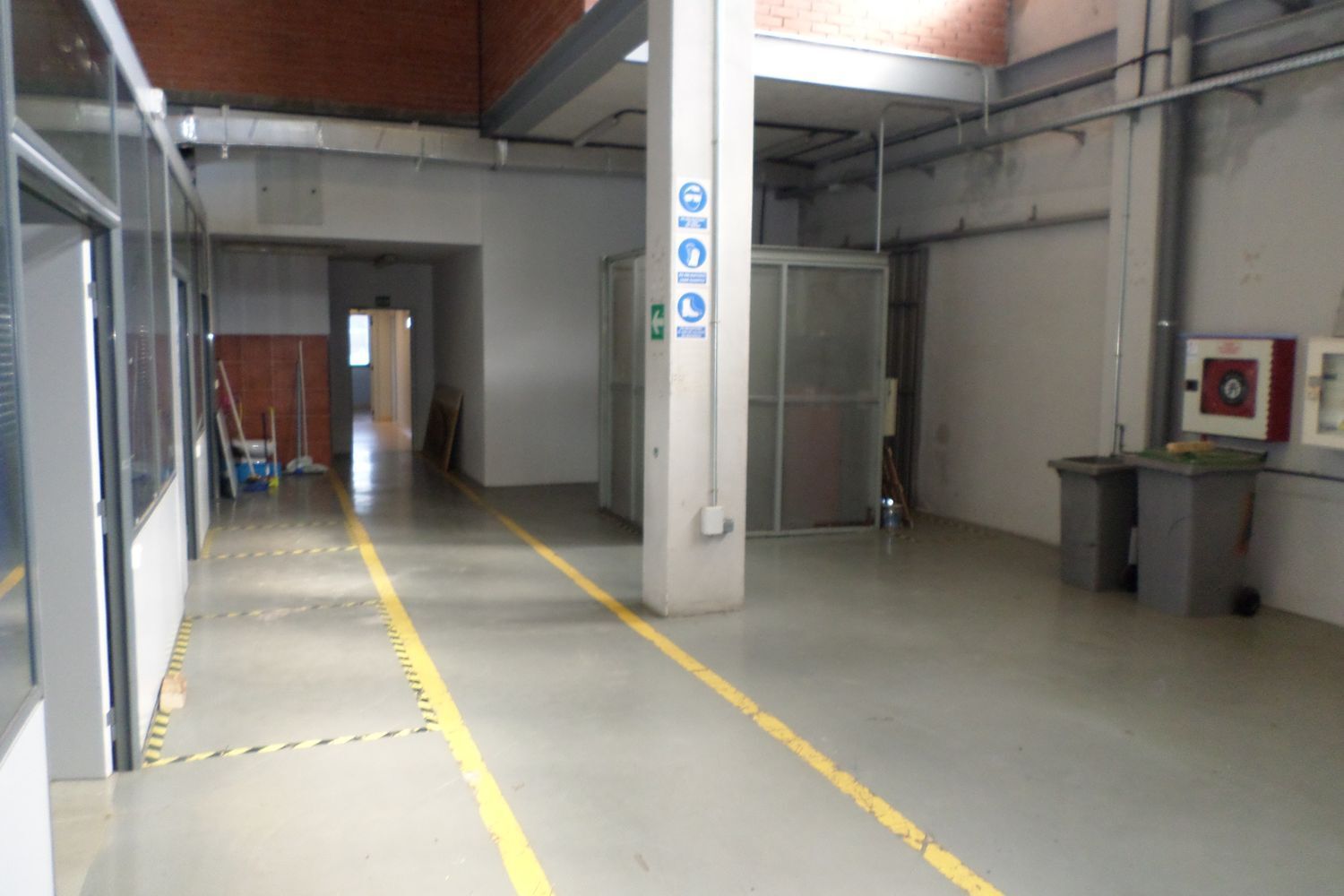 Naves-Venta-Villaviciosa de OdÃ³n-1722345-Foto-10