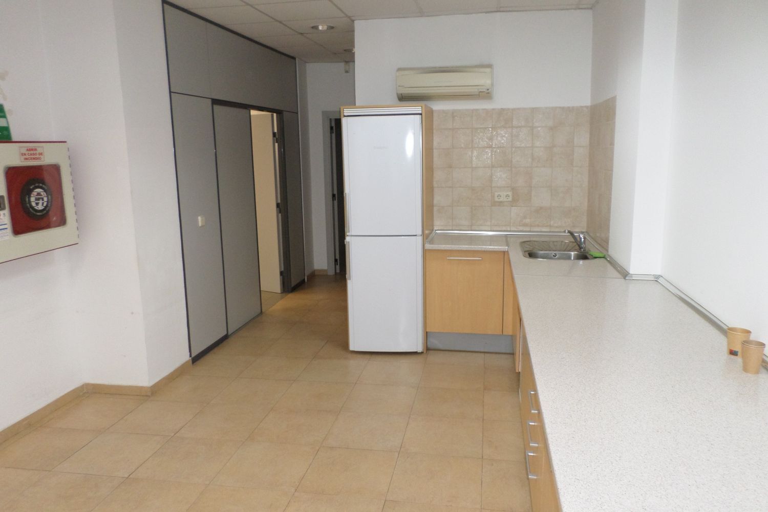 Naves-Venta-Villaviciosa de OdÃ³n-1722345-Foto-17
