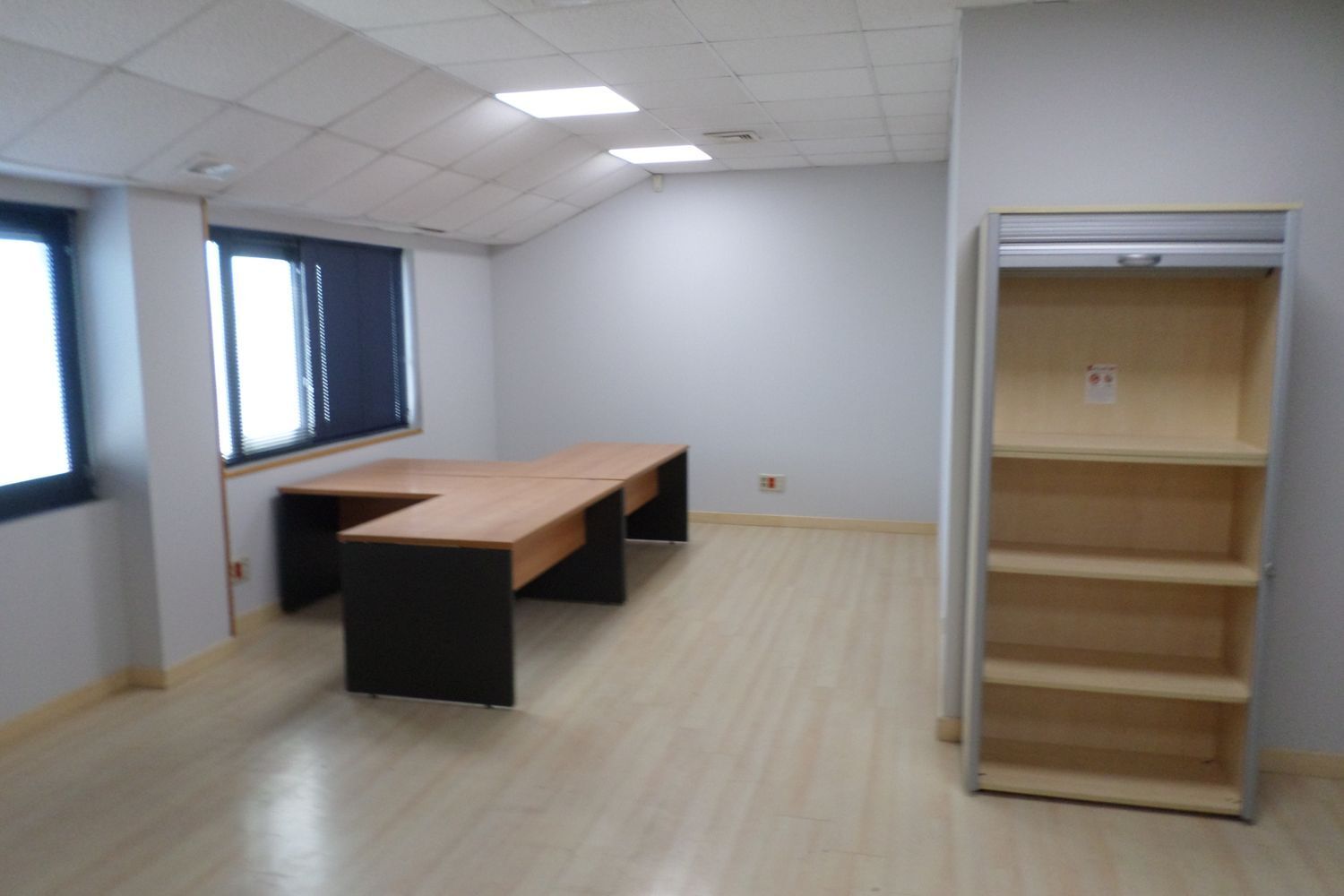 Naves-Venta-Villaviciosa de OdÃ³n-1722345-Foto-23