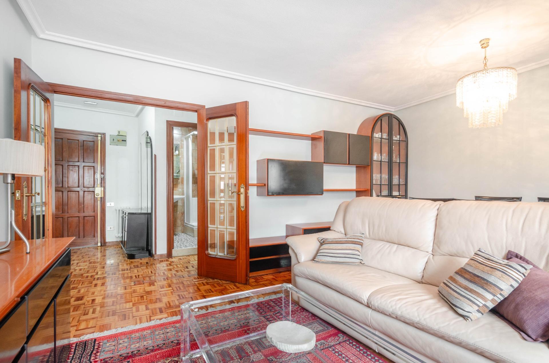 Pisos-Venta-Oviedo-1835077-Foto-3