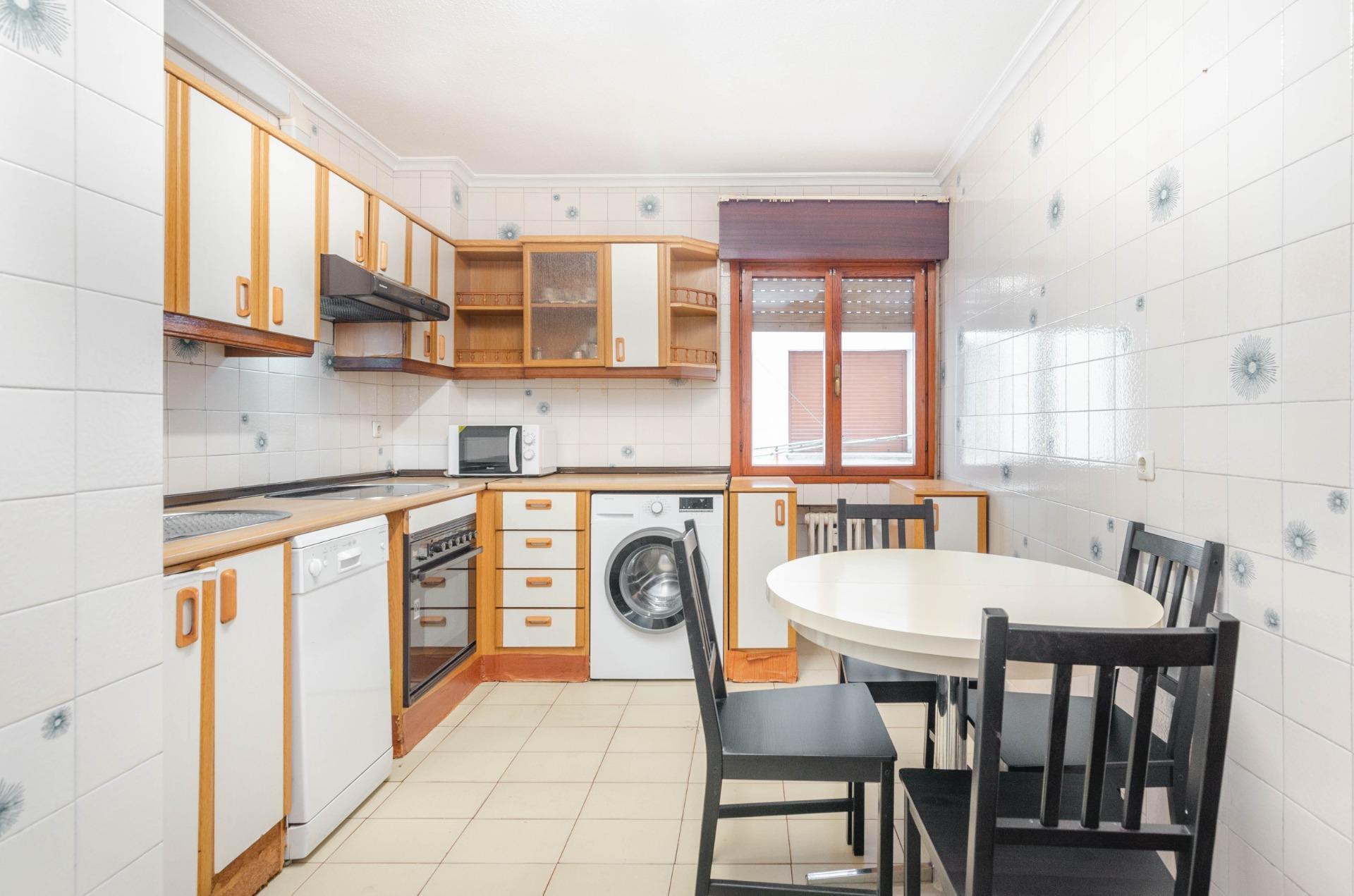 Pisos-Venta-Oviedo-1835077-Foto-9