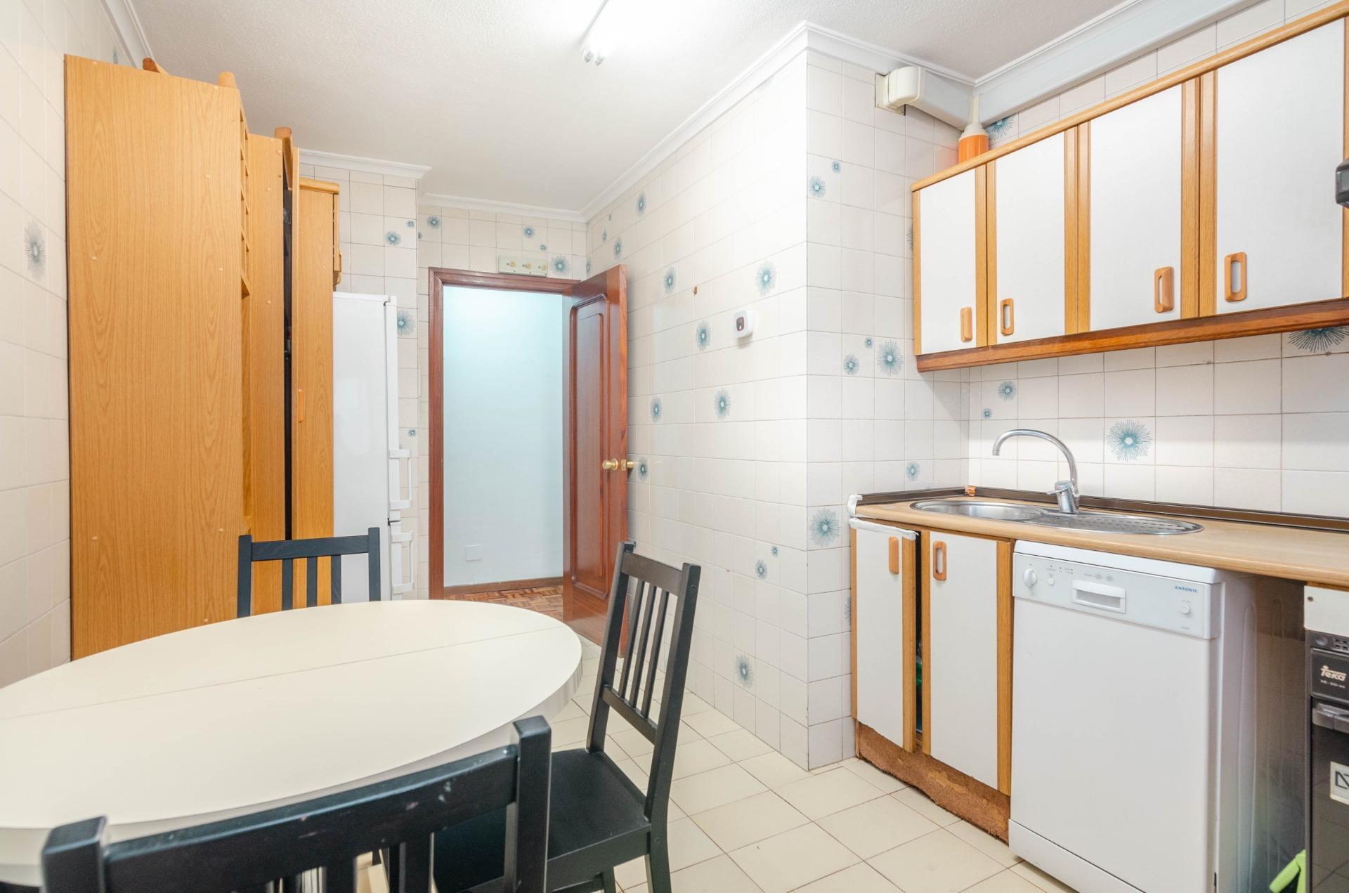 Pisos-Venta-Oviedo-1835077-Foto-11