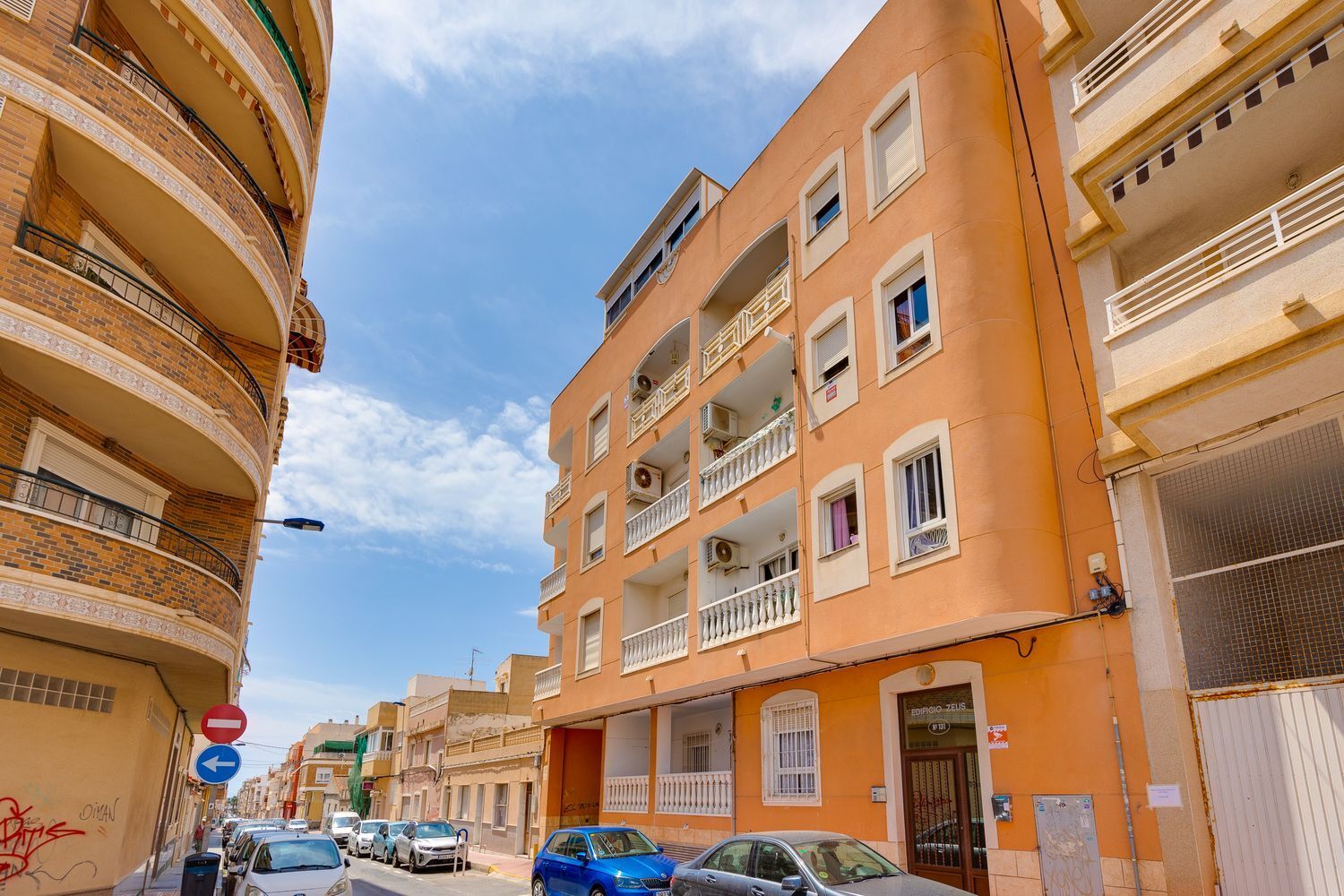 Pisos-Venta-Torrevieja-1727948-Foto-4