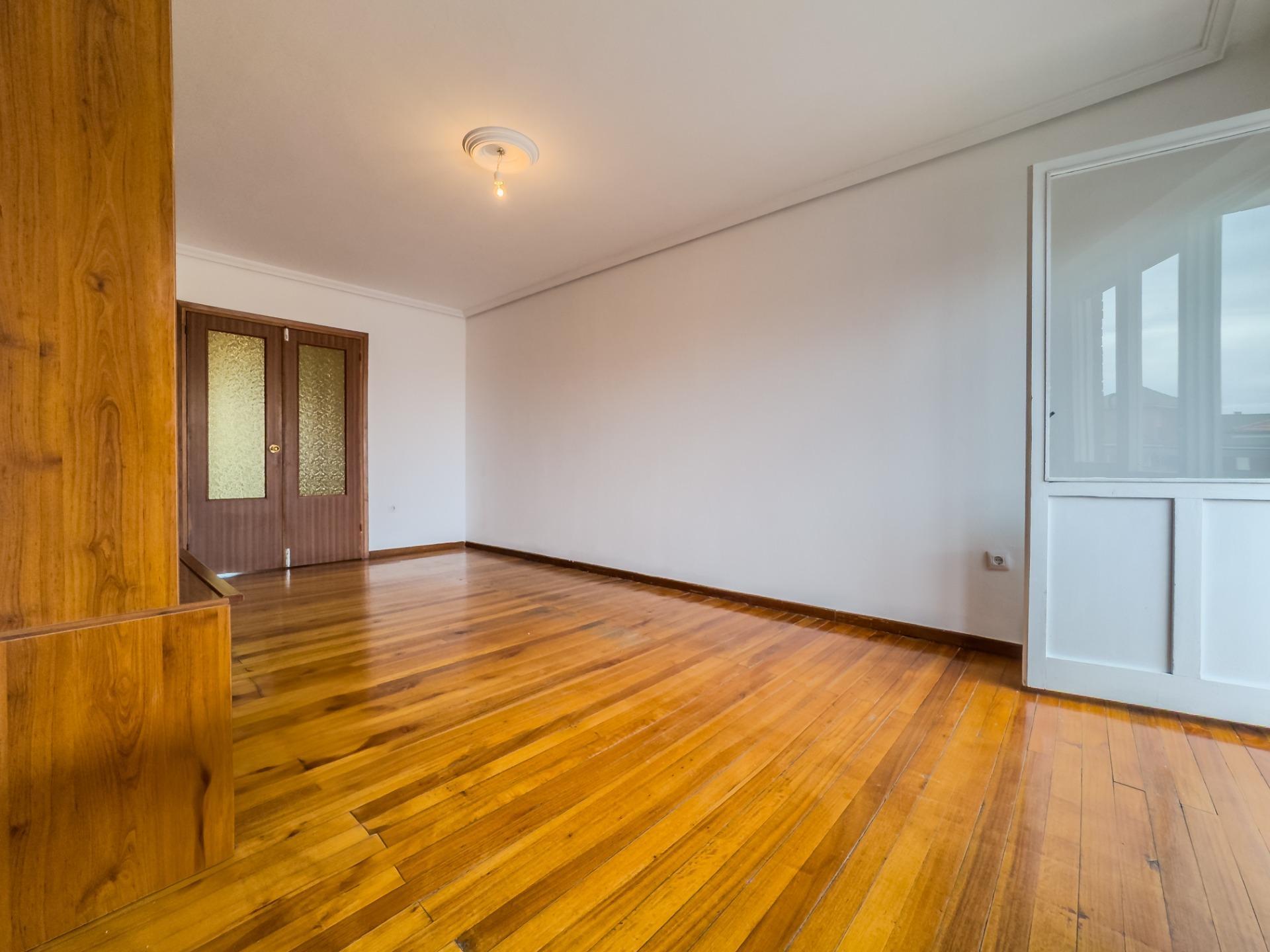 Pisos-Venta-Suances-1709992-Foto-2
