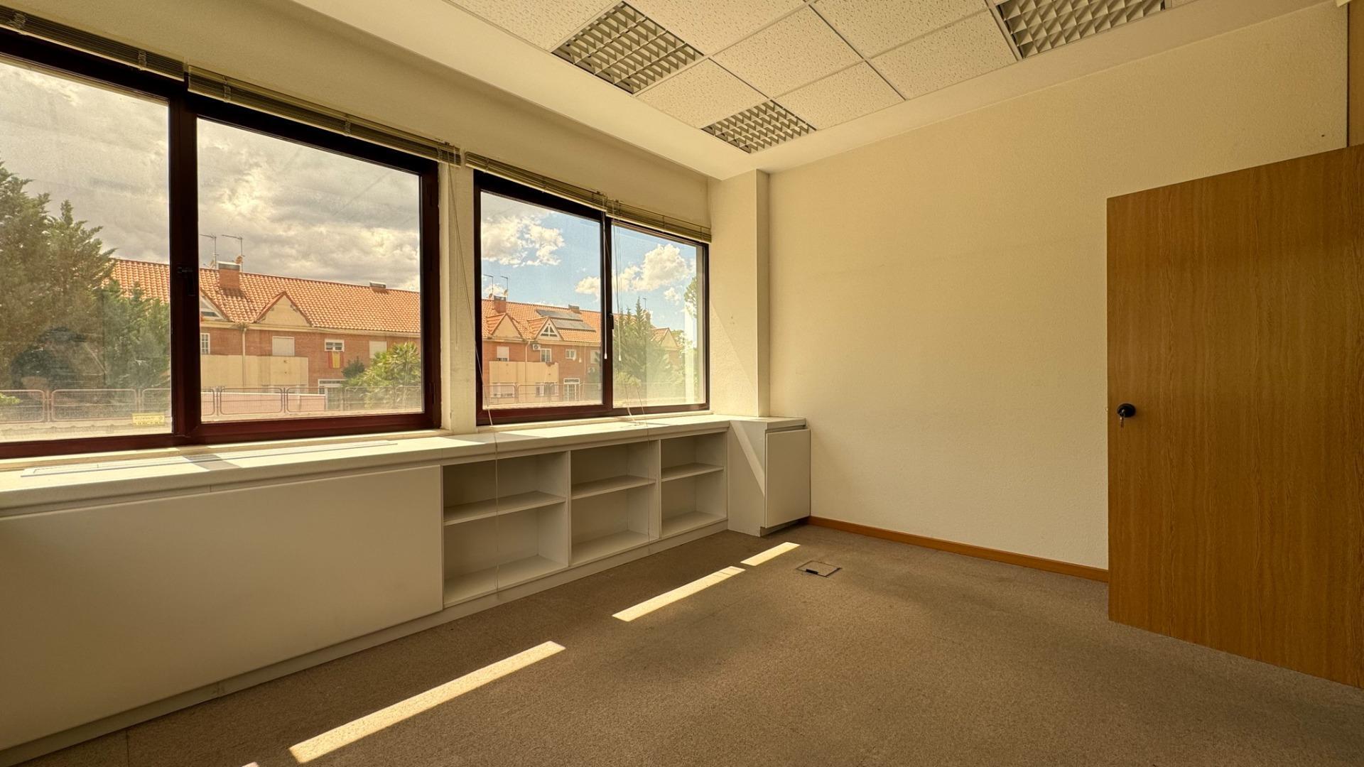 Oficinas-Venta-Las Rozas de Madrid-1133280-Foto-8
