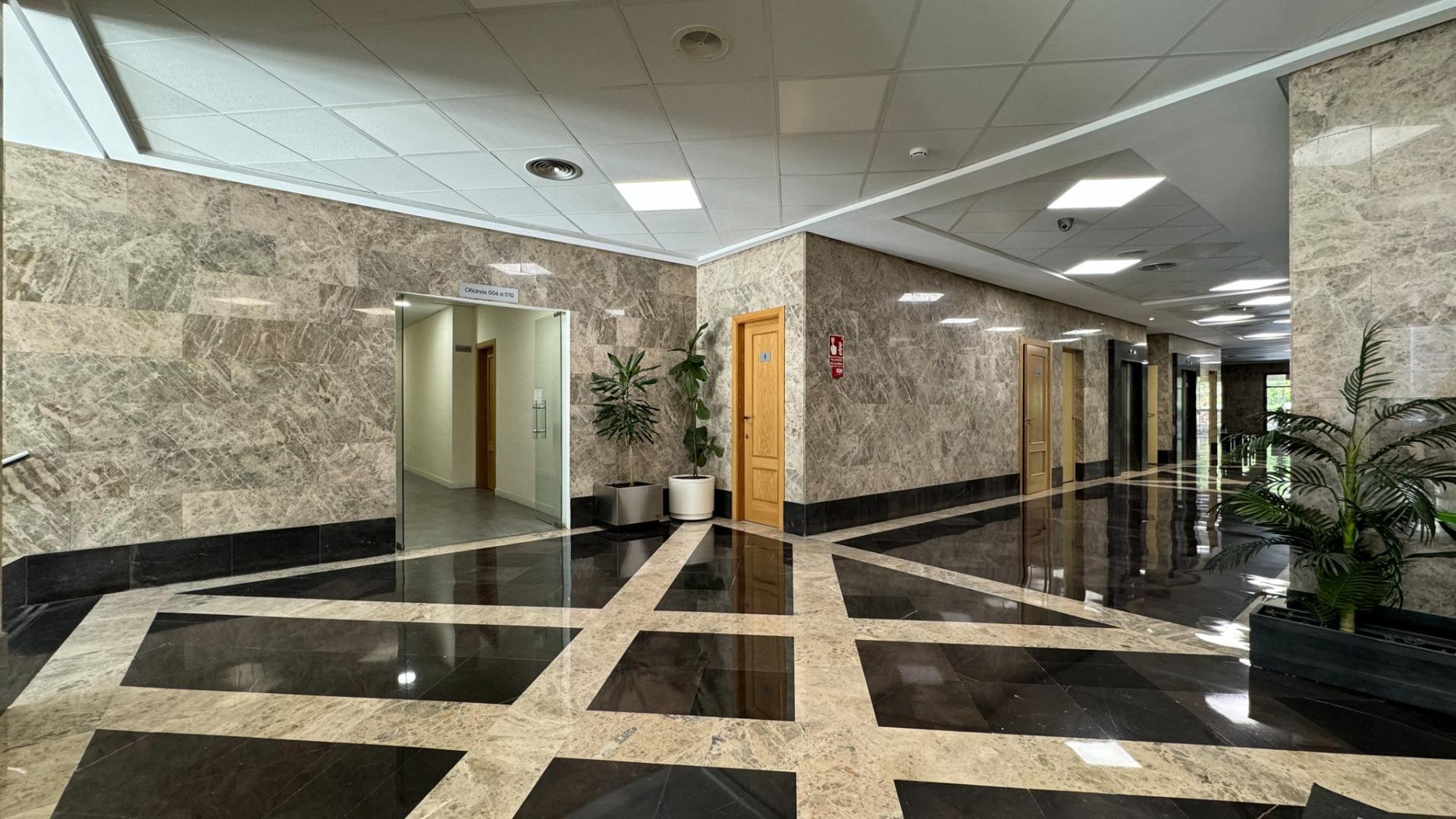 Oficinas-Venta-Las Rozas de Madrid-1133280-Foto-18