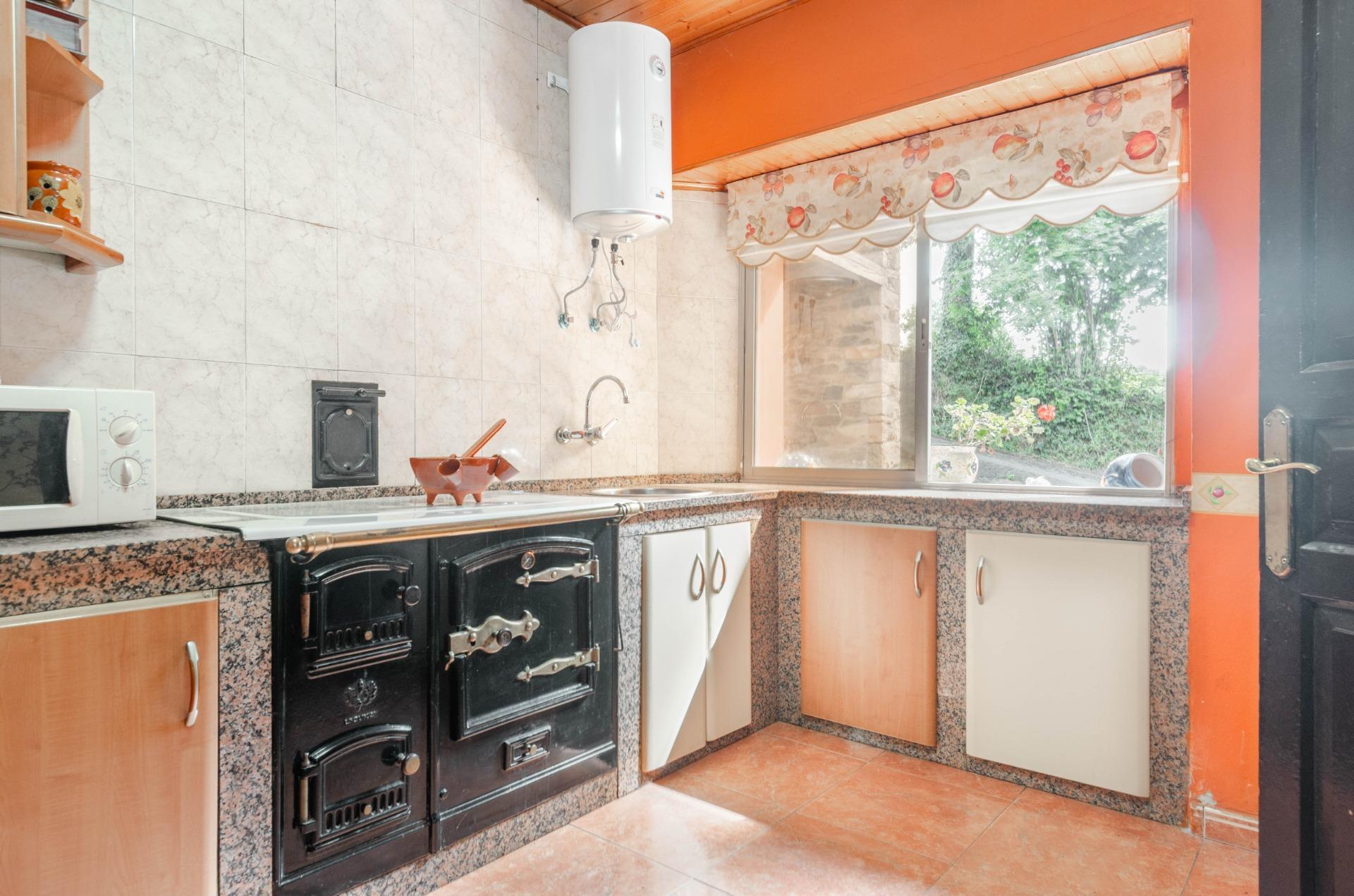 Casas o chalets-Venta-Salas-1835911