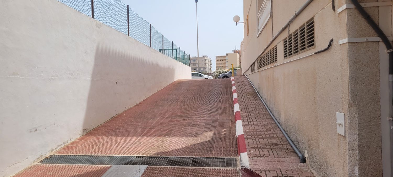 Garajes-Venta-Torrevieja-1835938-Foto-9