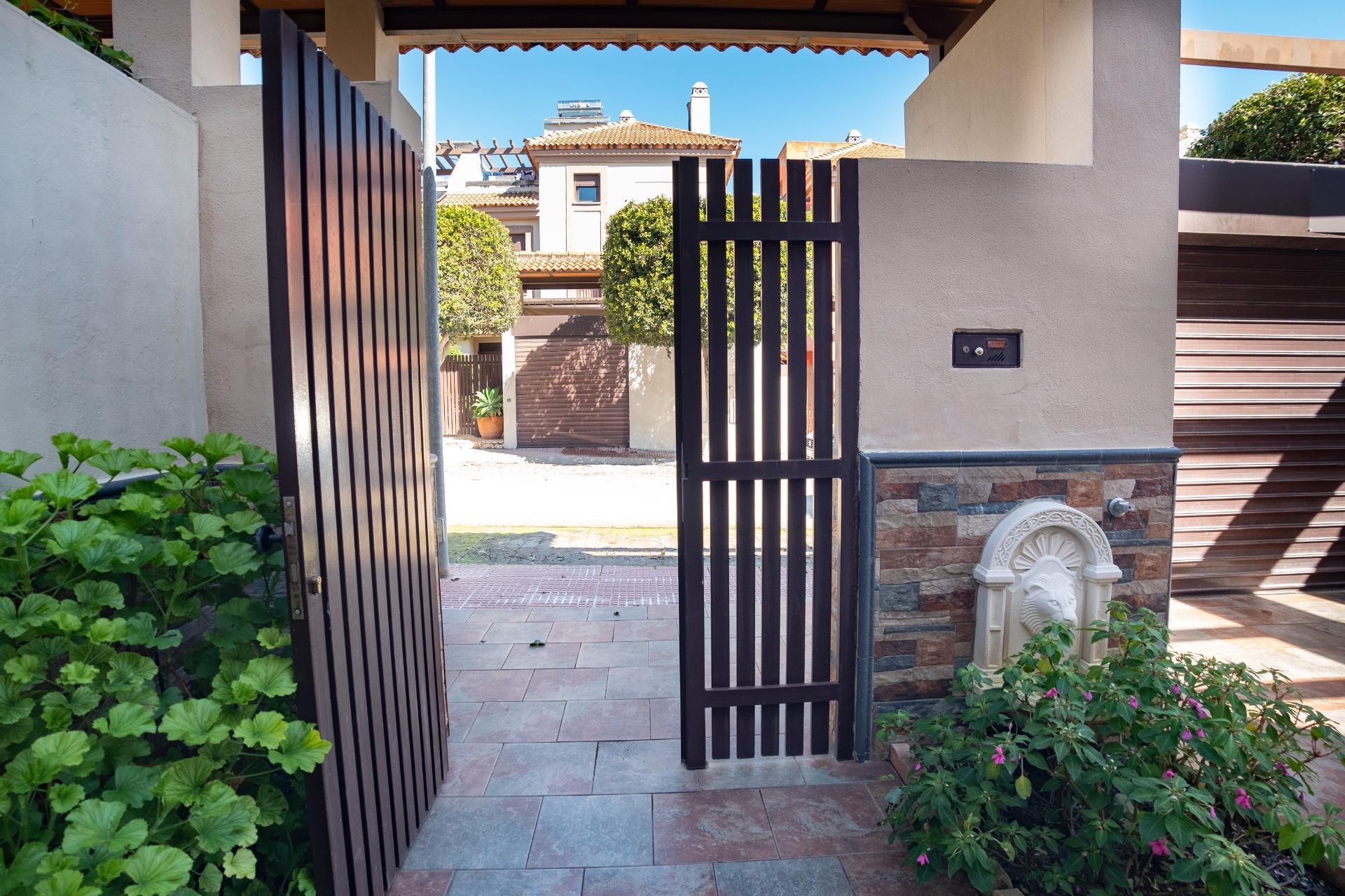Casas o chalets-Venta-Guillena-1678687-Foto-3