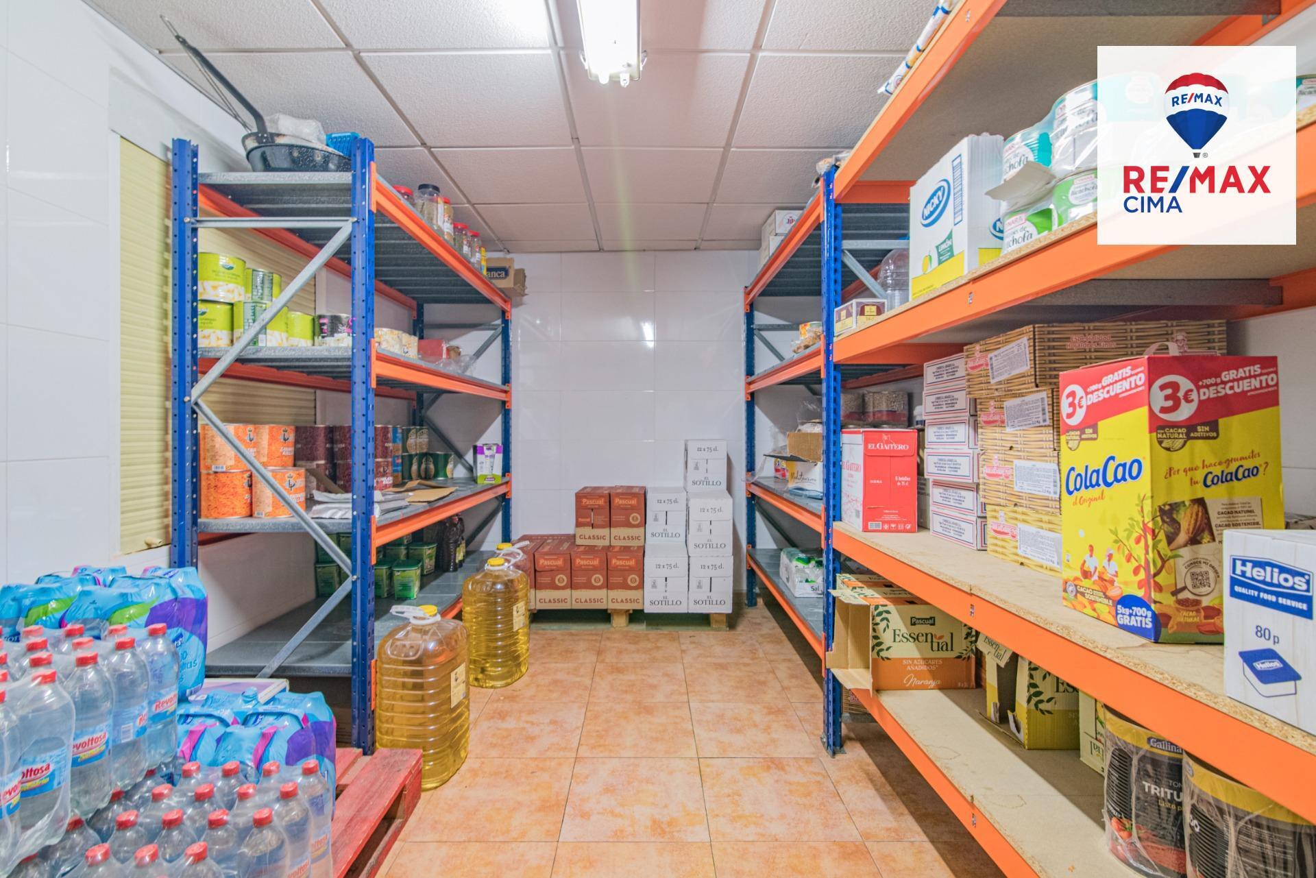 Edificios-Venta-Cortes y Graena-1395070-Foto-32