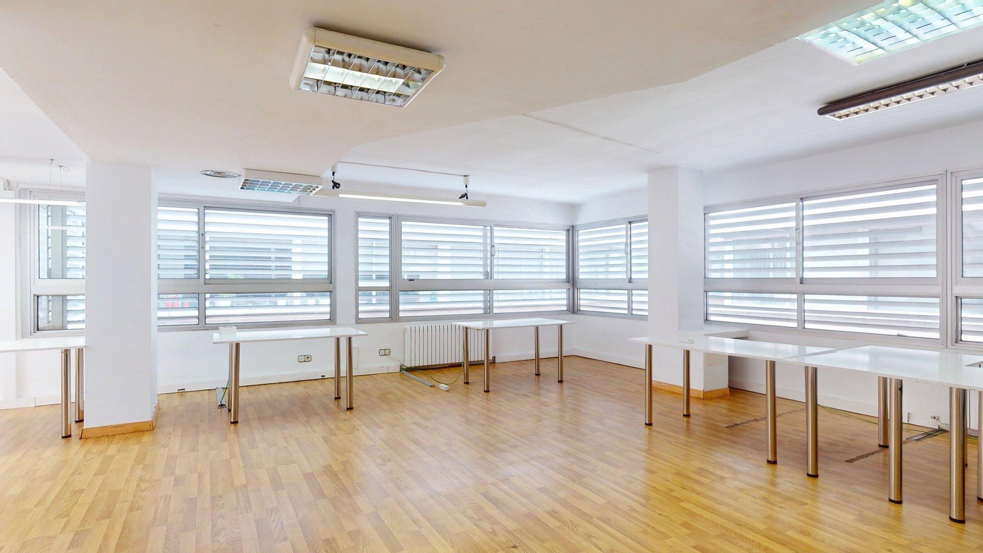 Oficinas-Venta-Zaragoza-1835086-Foto-2