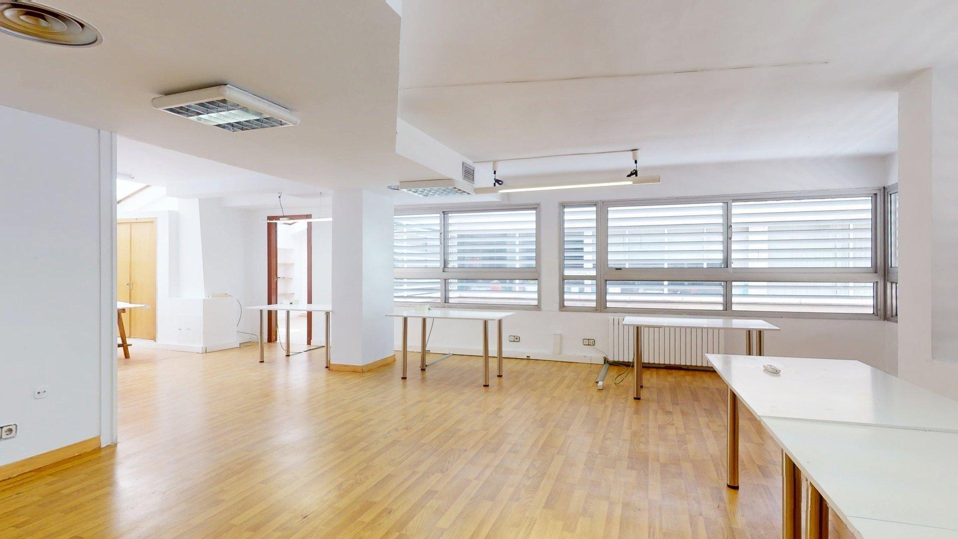 Oficinas-Venta-Zaragoza-1835086-Foto-3