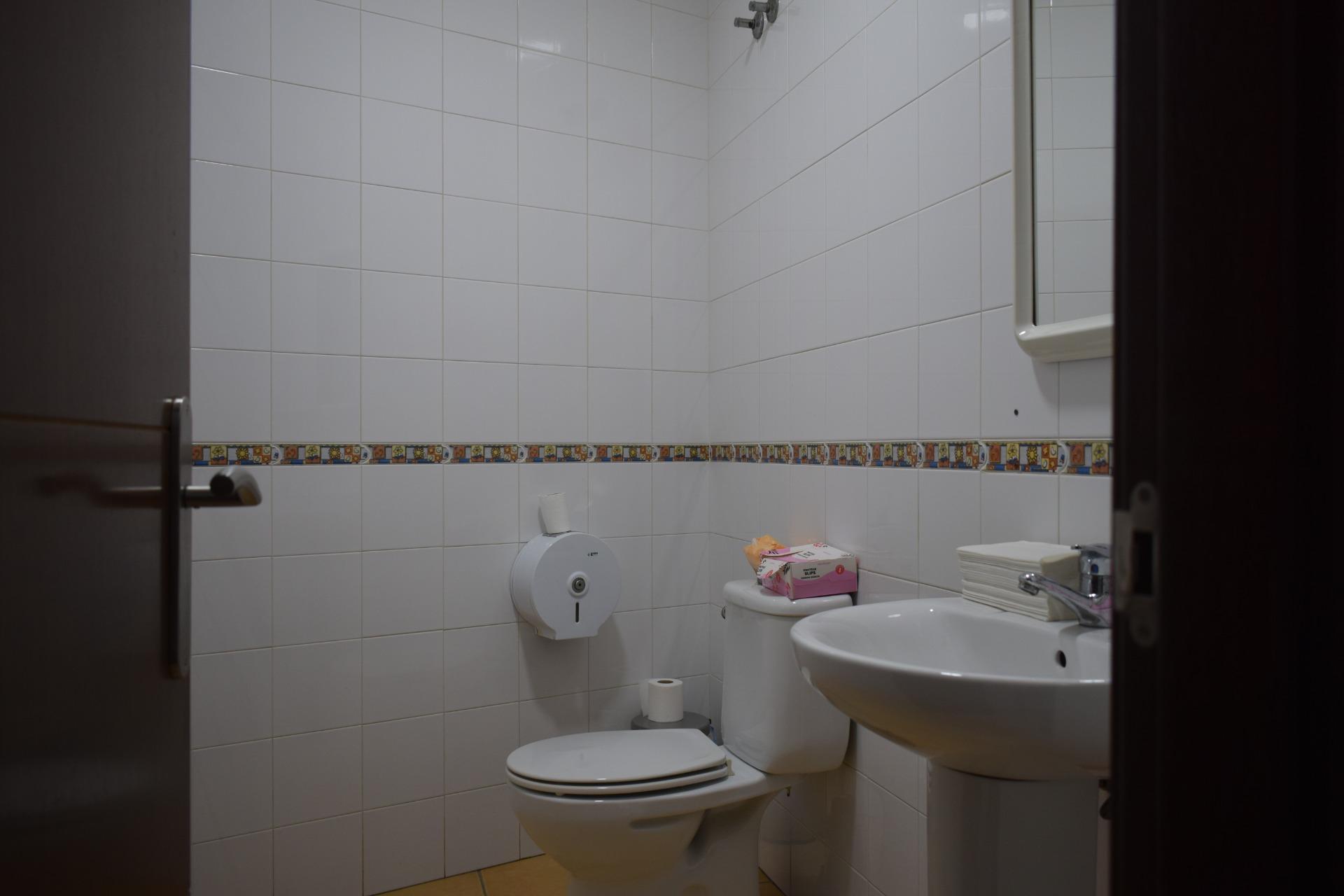 Edificios-Venta-San BartolomÃ© de la Torre-1836470-Foto-39