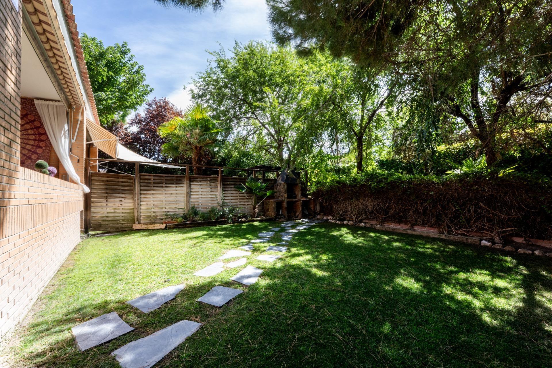 Casas o chalets-Venta-Villaviciosa de OdÃ³n-1836500-Foto-13