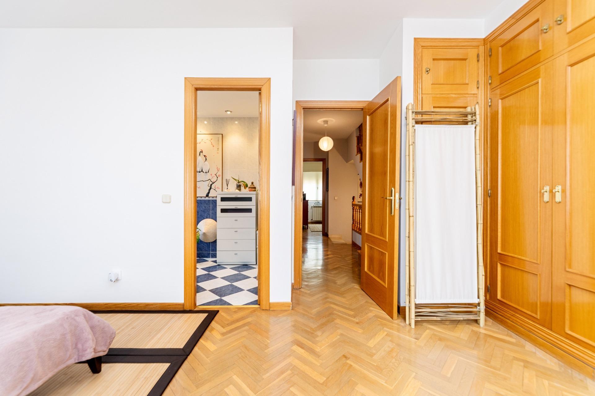 Casas o chalets-Venta-Villaviciosa de OdÃ³n-1836500-Foto-21