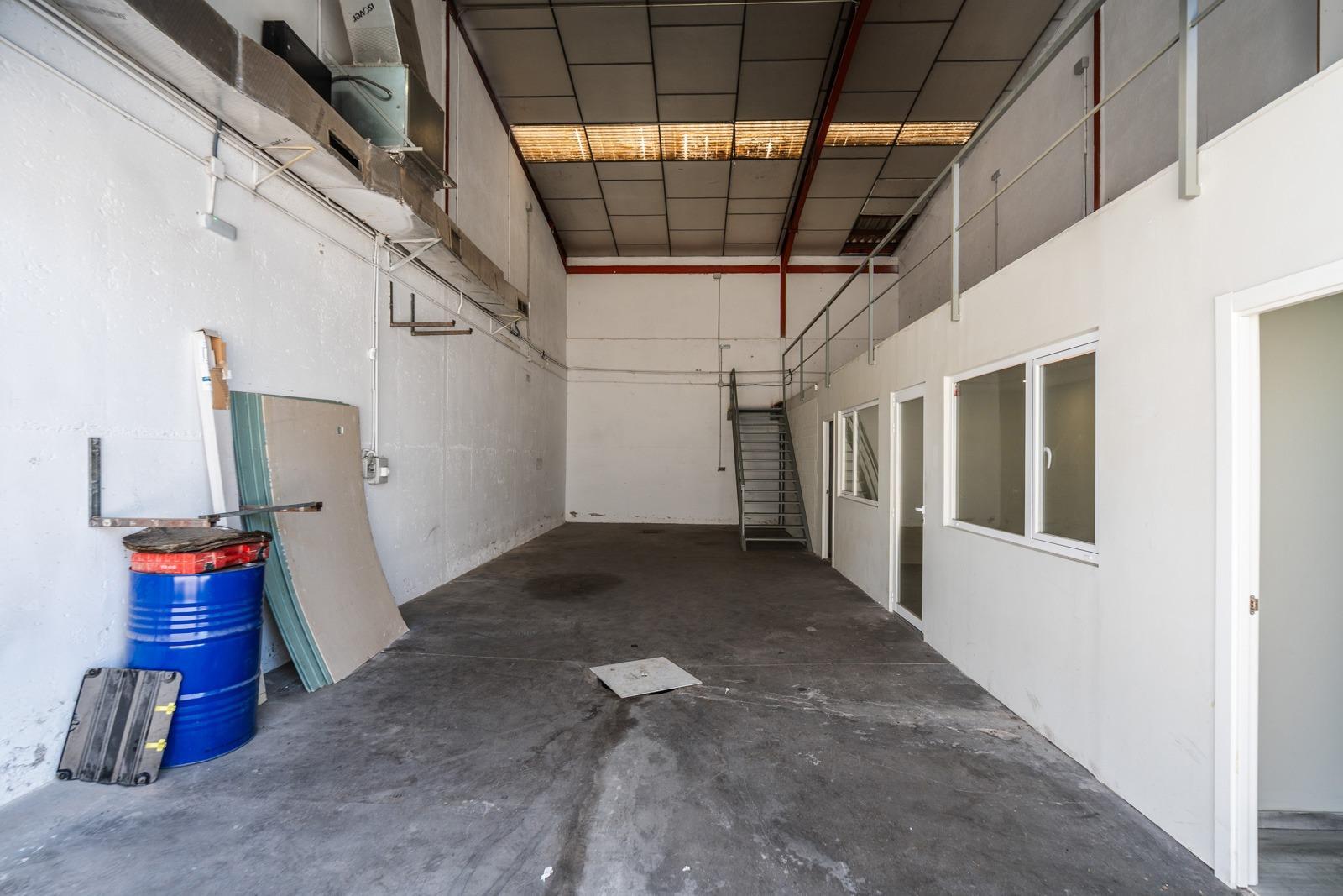 Naves-Venta-Coslada-1706946-Foto-4