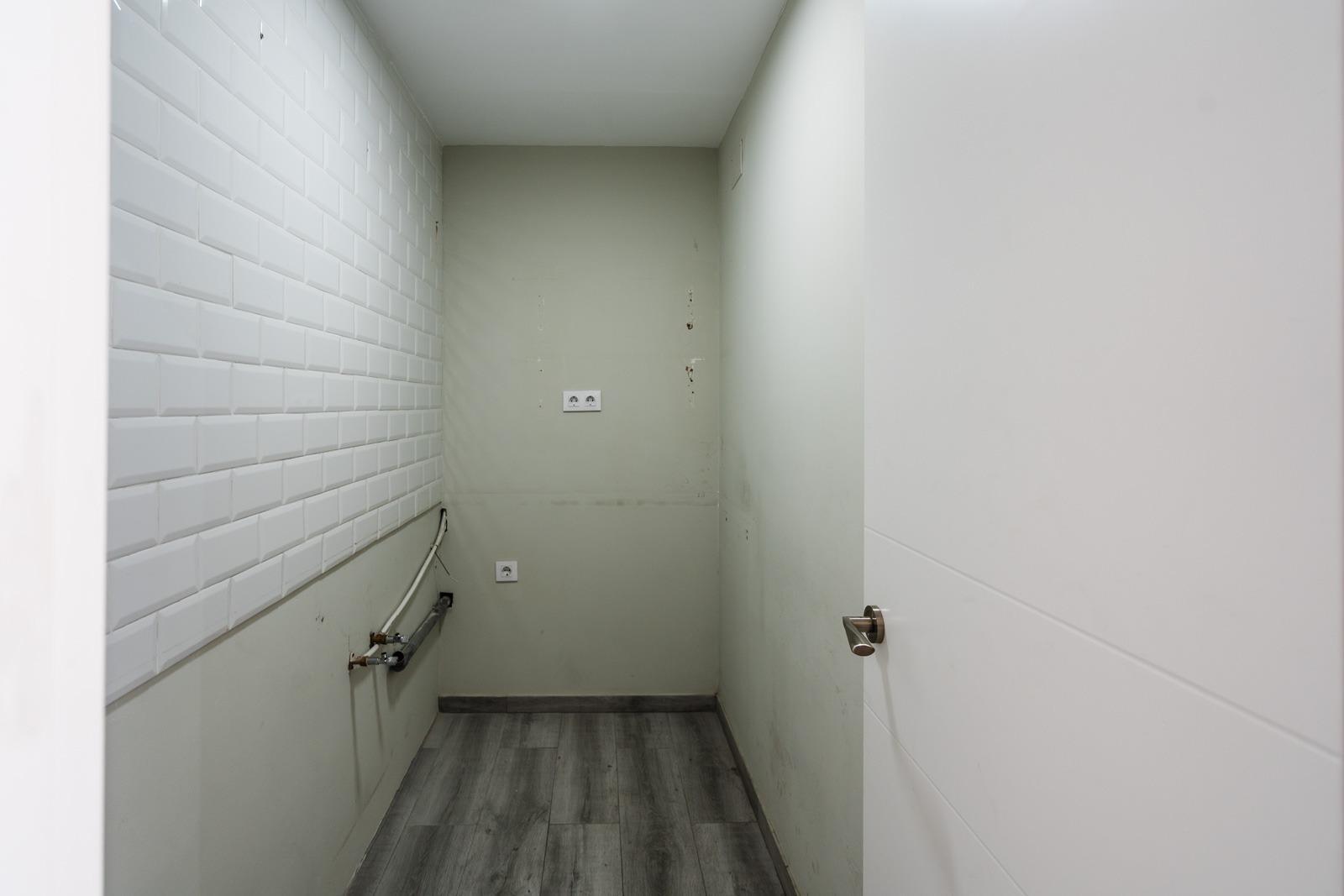 Naves-Venta-Coslada-1706946-Foto-7