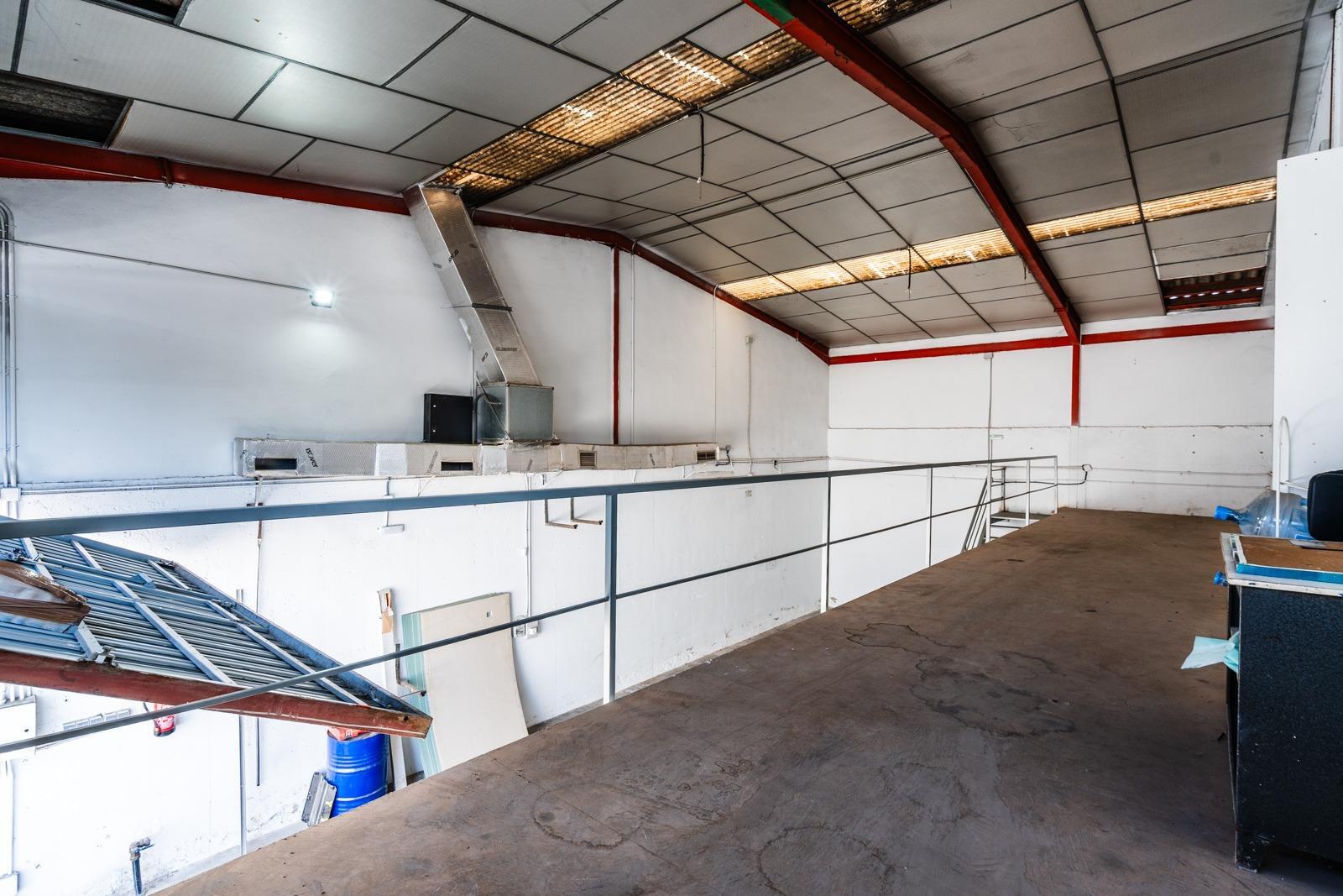 Naves-Venta-Coslada-1706946-Foto-28