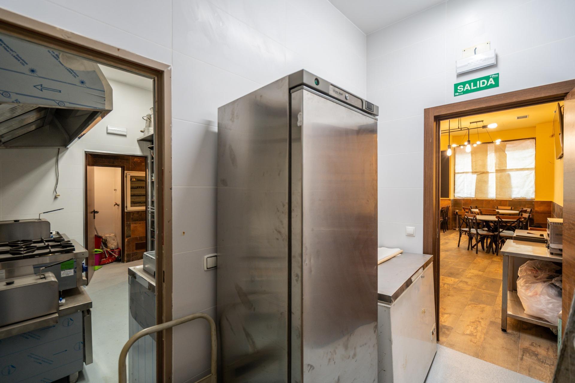Negocios-Venta-AlcorcÃ³n-1729686-Foto-27