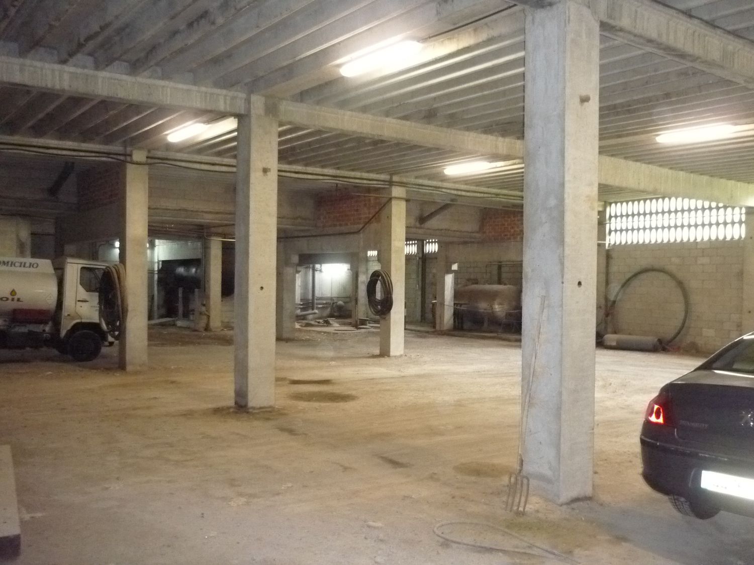 Naves-Venta-CarreÃ±o-479864-Foto-37