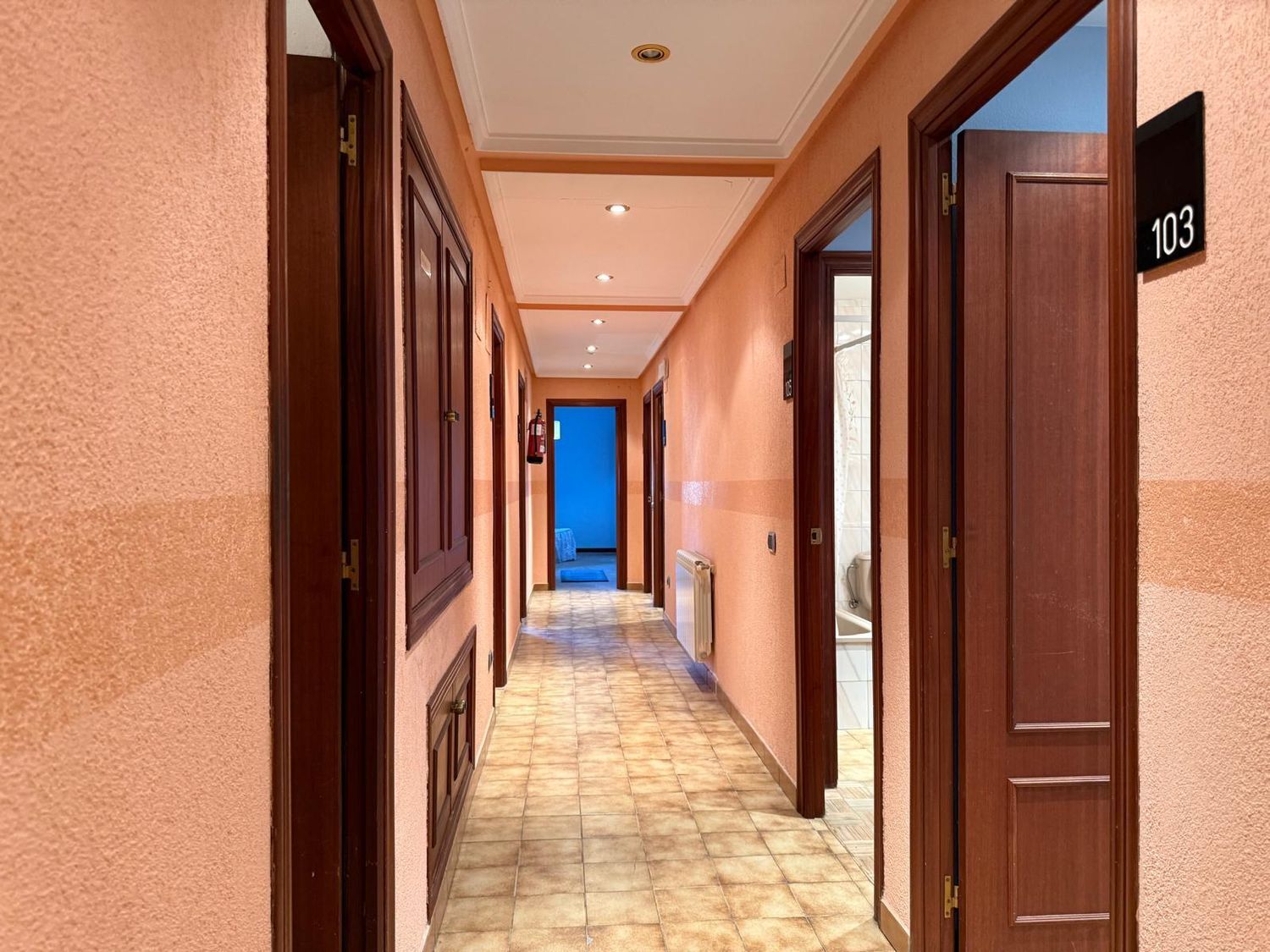 Edificios-Venta-Salas-1731790-Foto-11